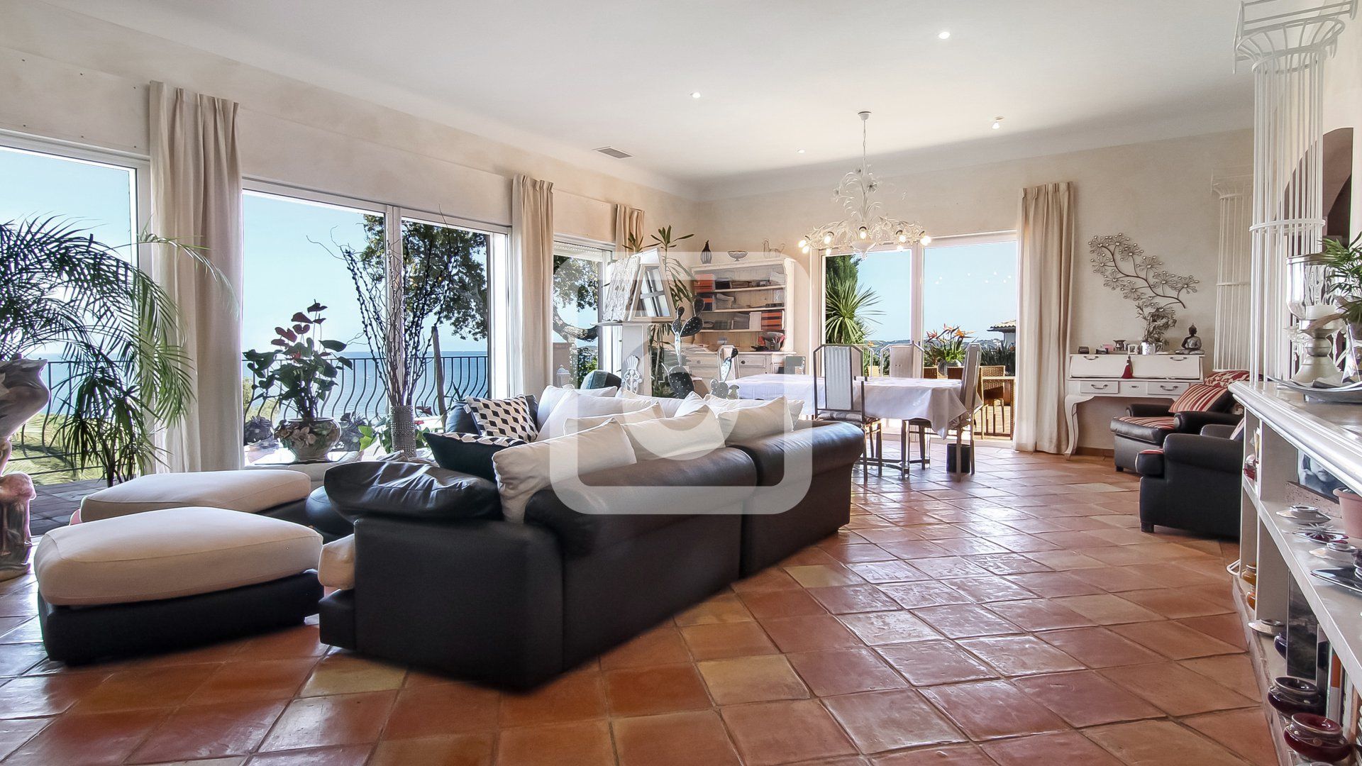 Hus i Sainte Maxime, Provence-Alpes-Cote D'azur 10048788