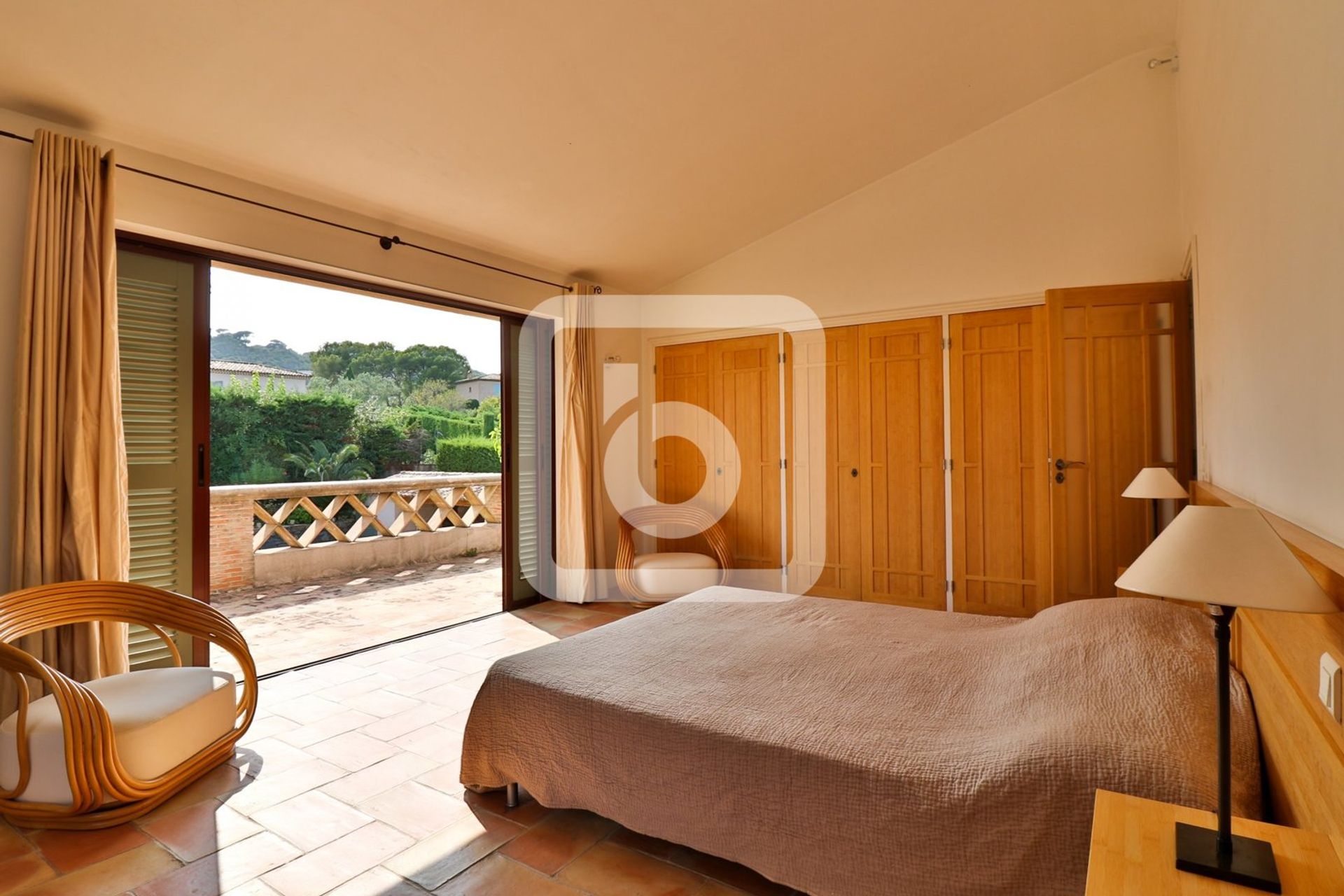 Rumah di Saint Tropez, Provence-Alpes-Cote D'azur 10048789