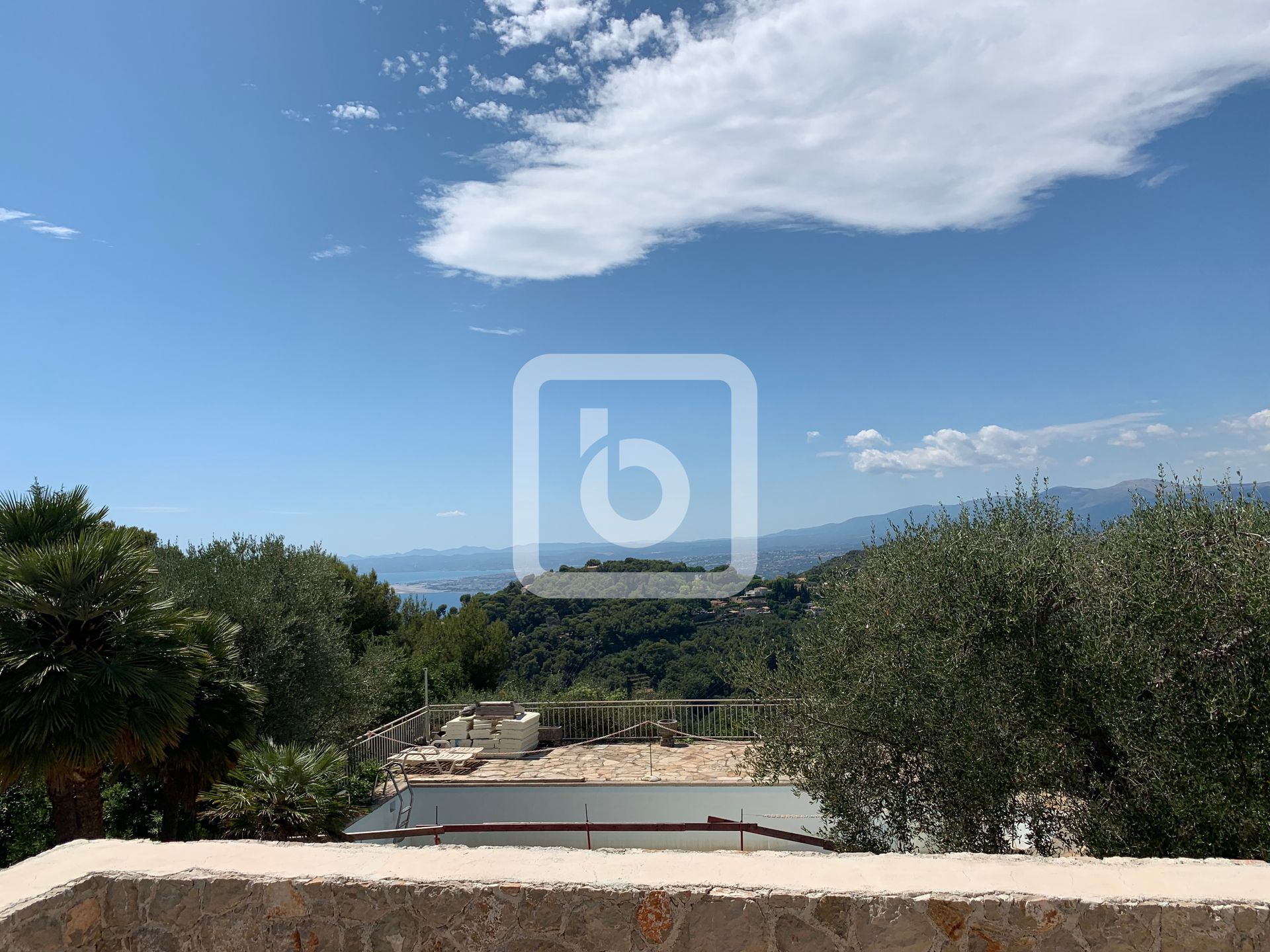 بيت في Villefranche Sur Mer, Provence-Alpes-Cote D'azur 10048803