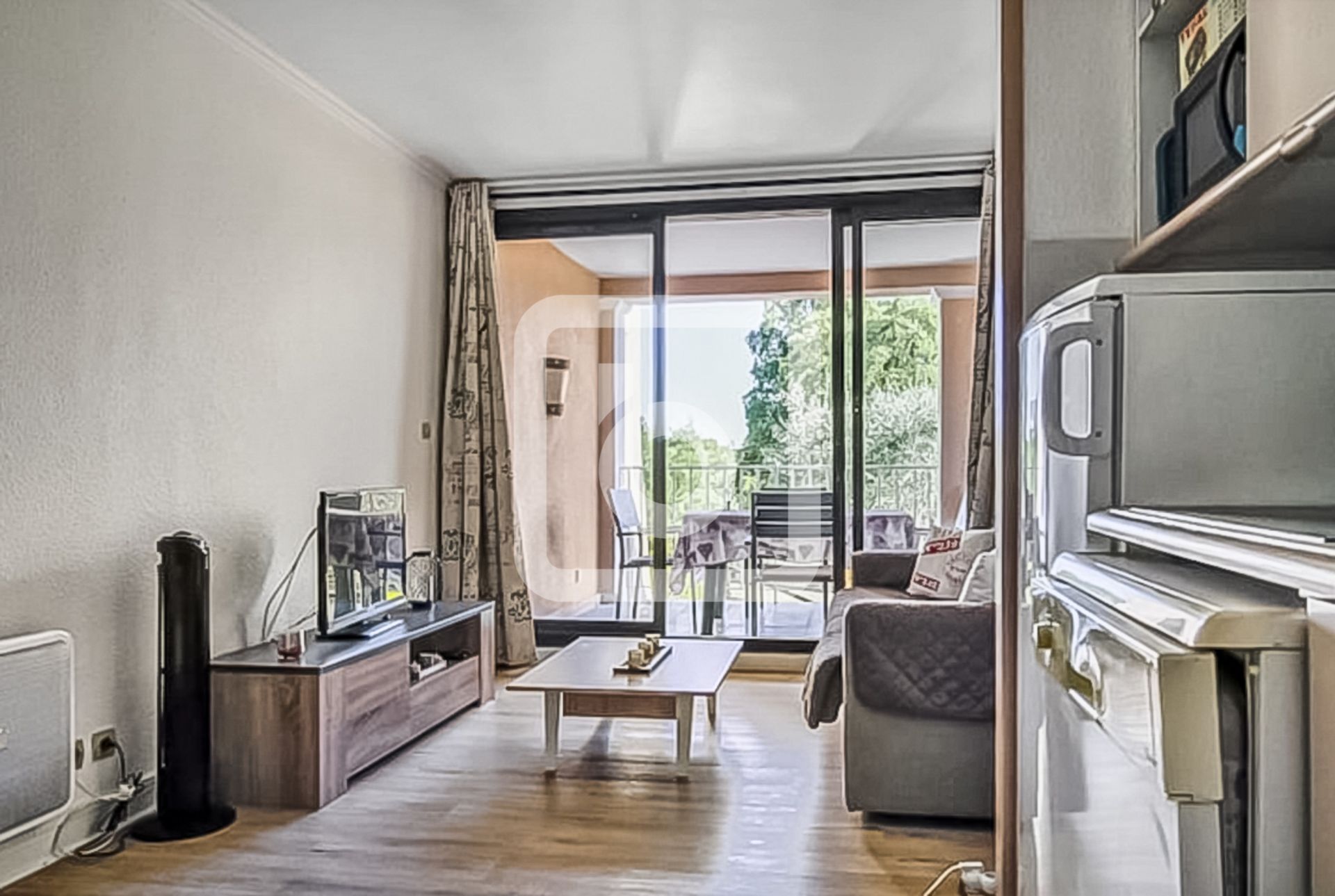 Condominium dans Grimaud, Provence-Alpes-Côte d'Azur 10048867