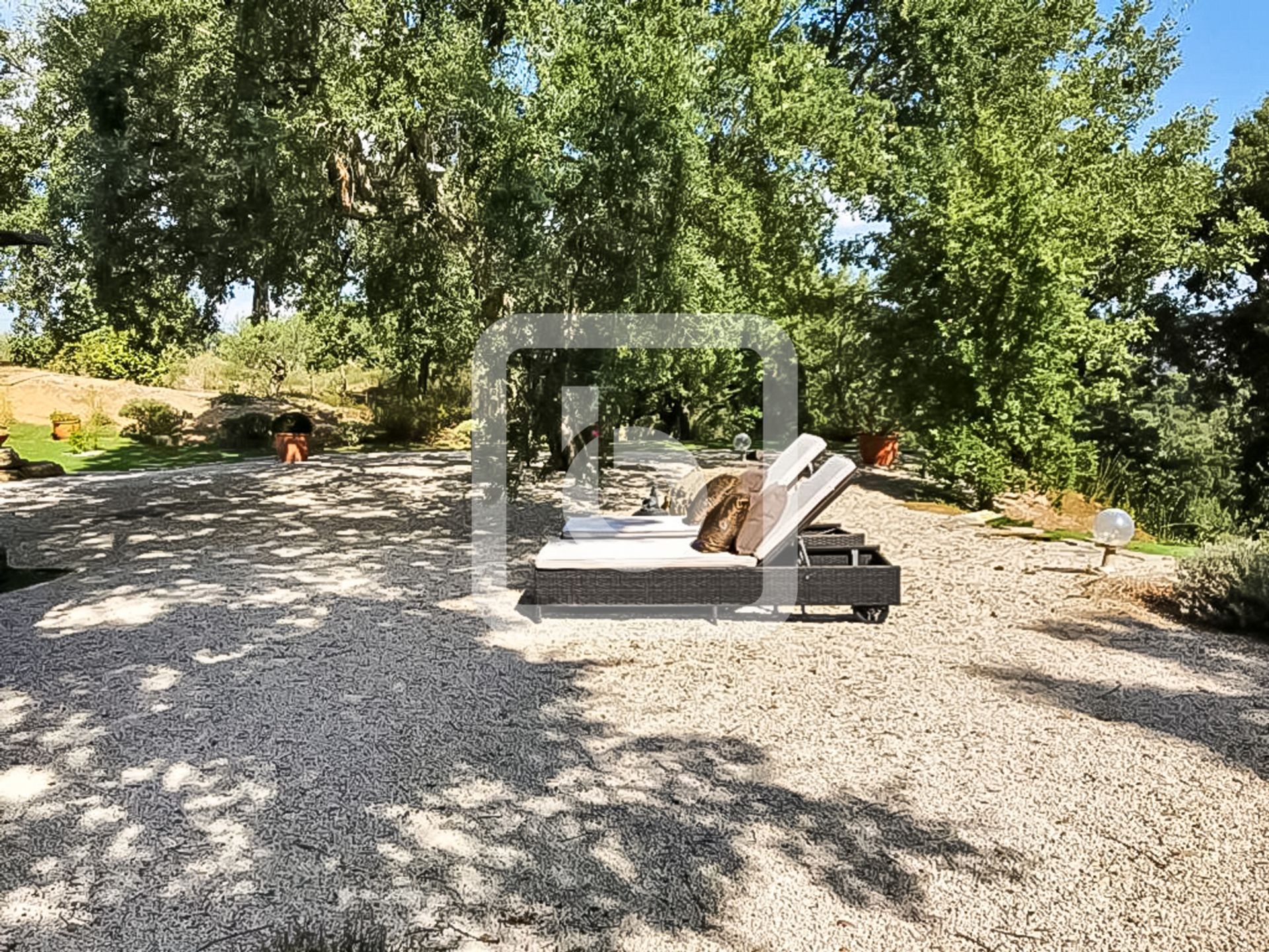 Casa nel Le Plan De La Tour, Provence-Alpes-Cote D'azur 10048875