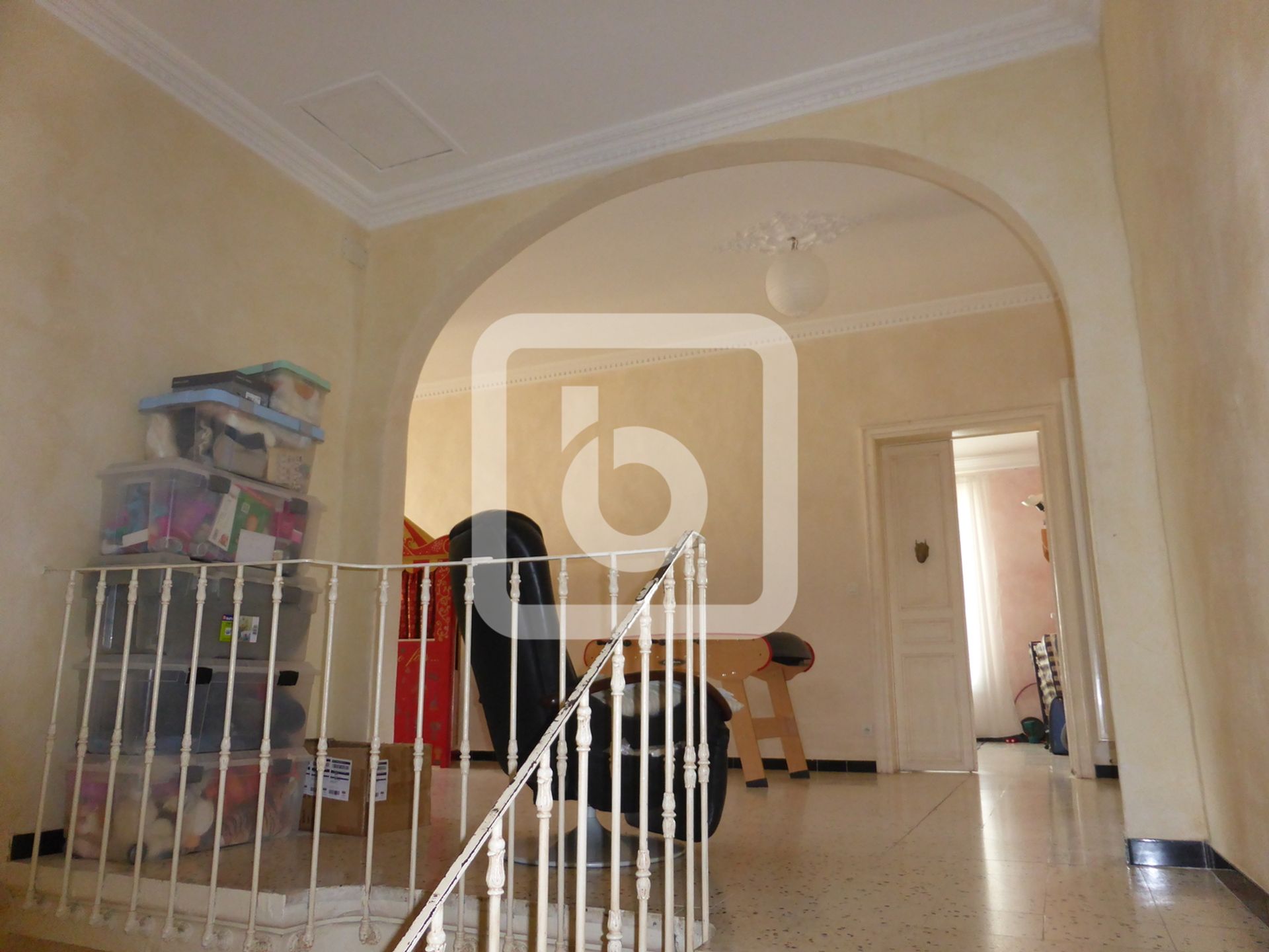 Haus im Nimes, Languedoc-Roussillon 10048879