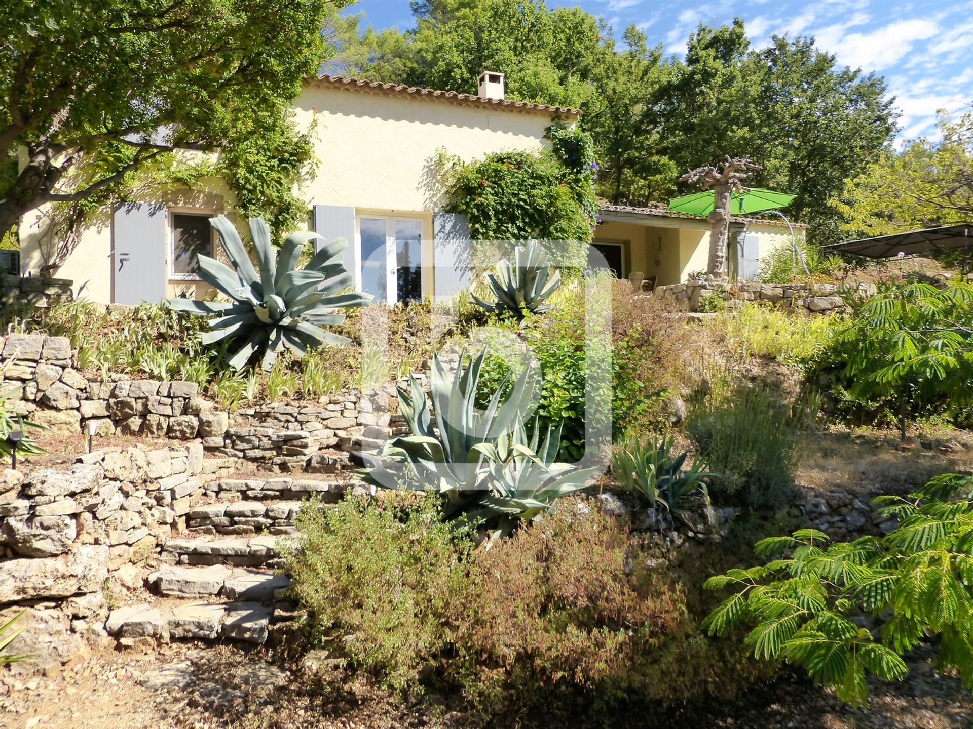 Hus i Cotignac, Provence-Alpes-Cote d'Azur 10048883