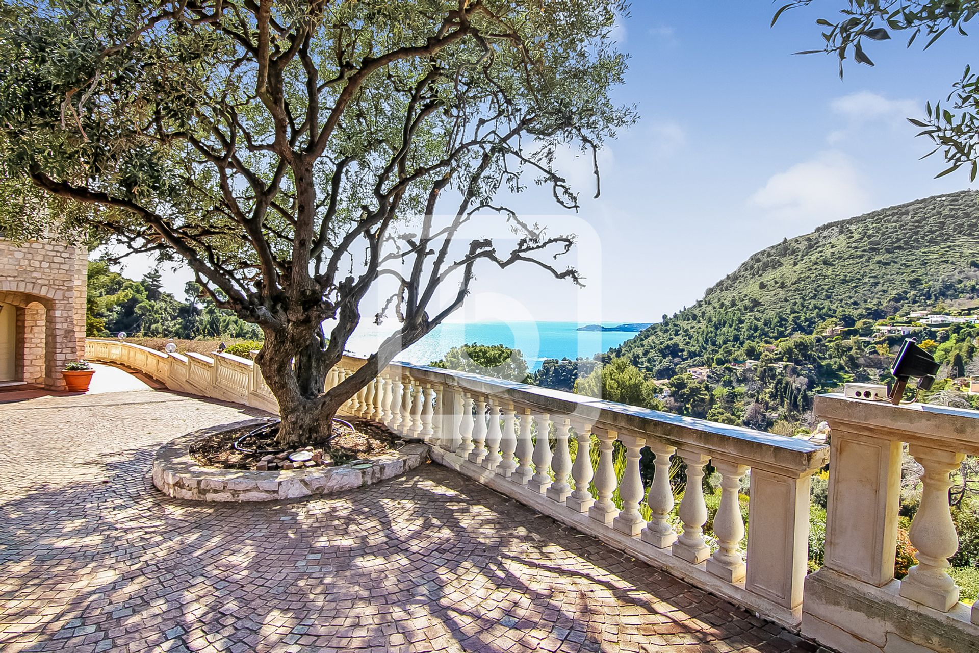 Haus im Eze, Provence-Alpes-Côte d'Azur 10048906