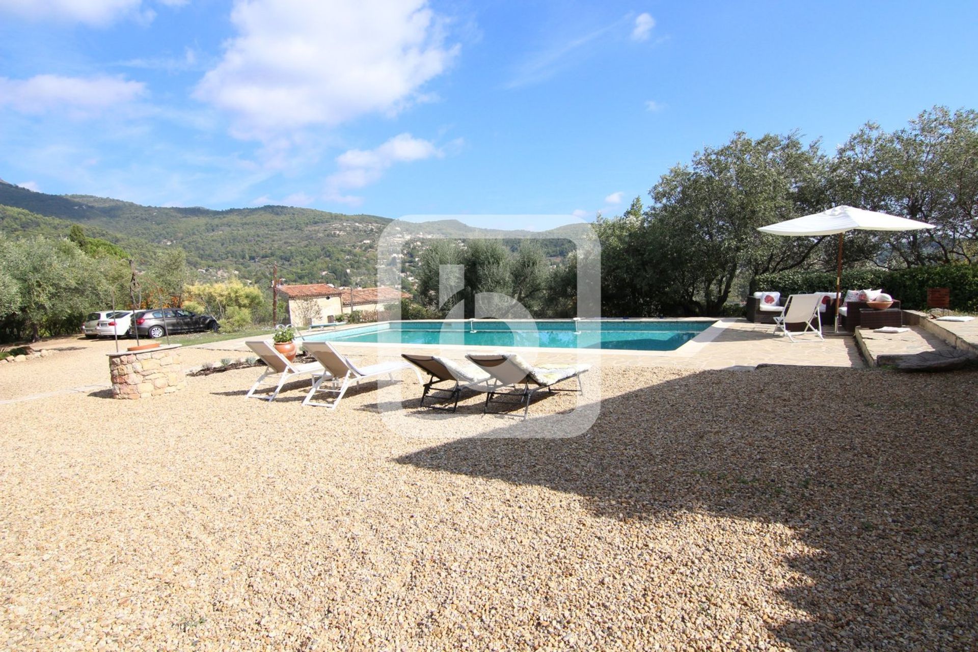 жилой дом в Seillans, Provence-Alpes-Cote D'azur 10048921