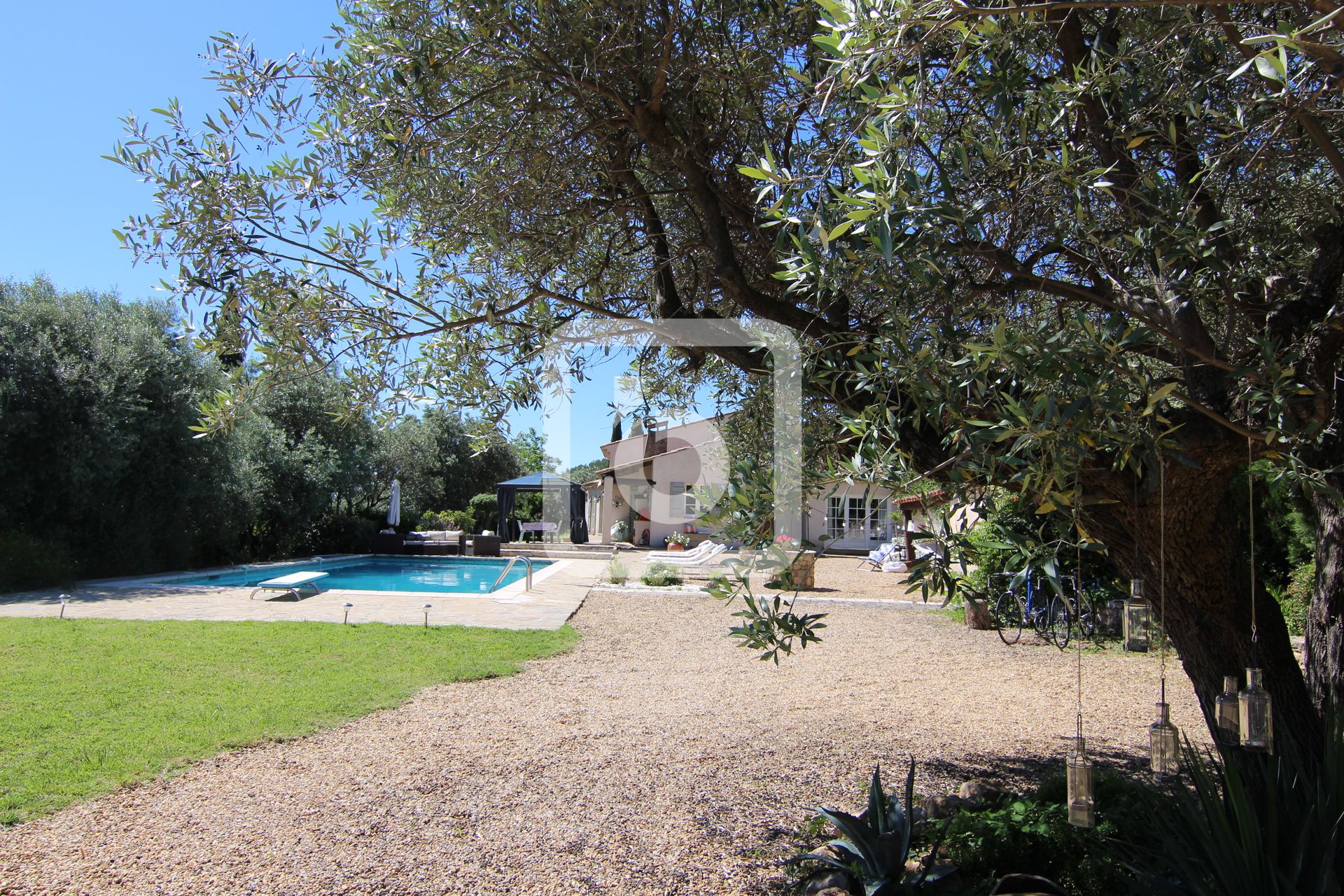 casa no Seillans, Provence-Alpes-Cote D'azur 10048922