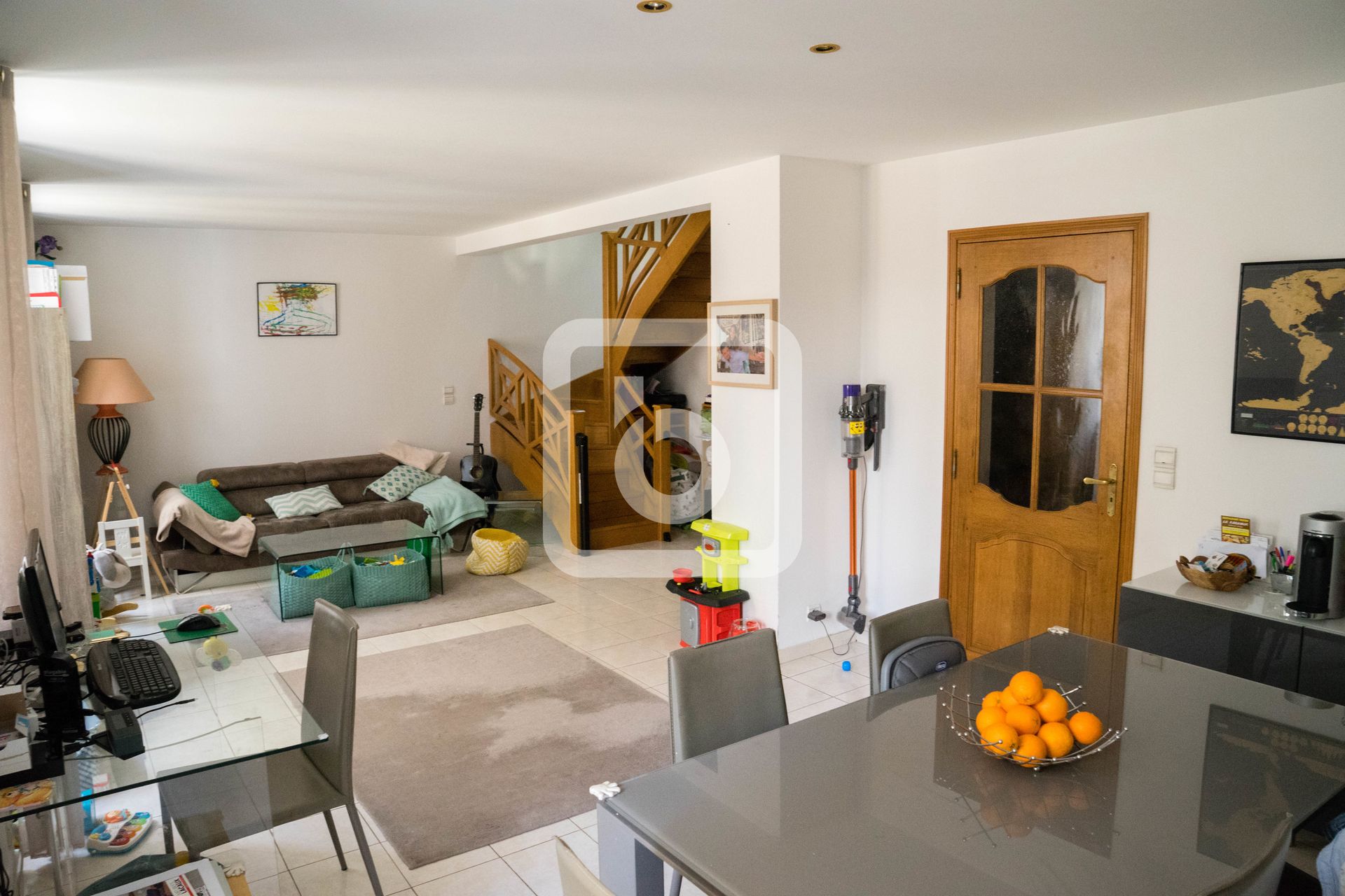 Hus i Valbonne, Provence-Alpes-Cote d'Azur 10048942