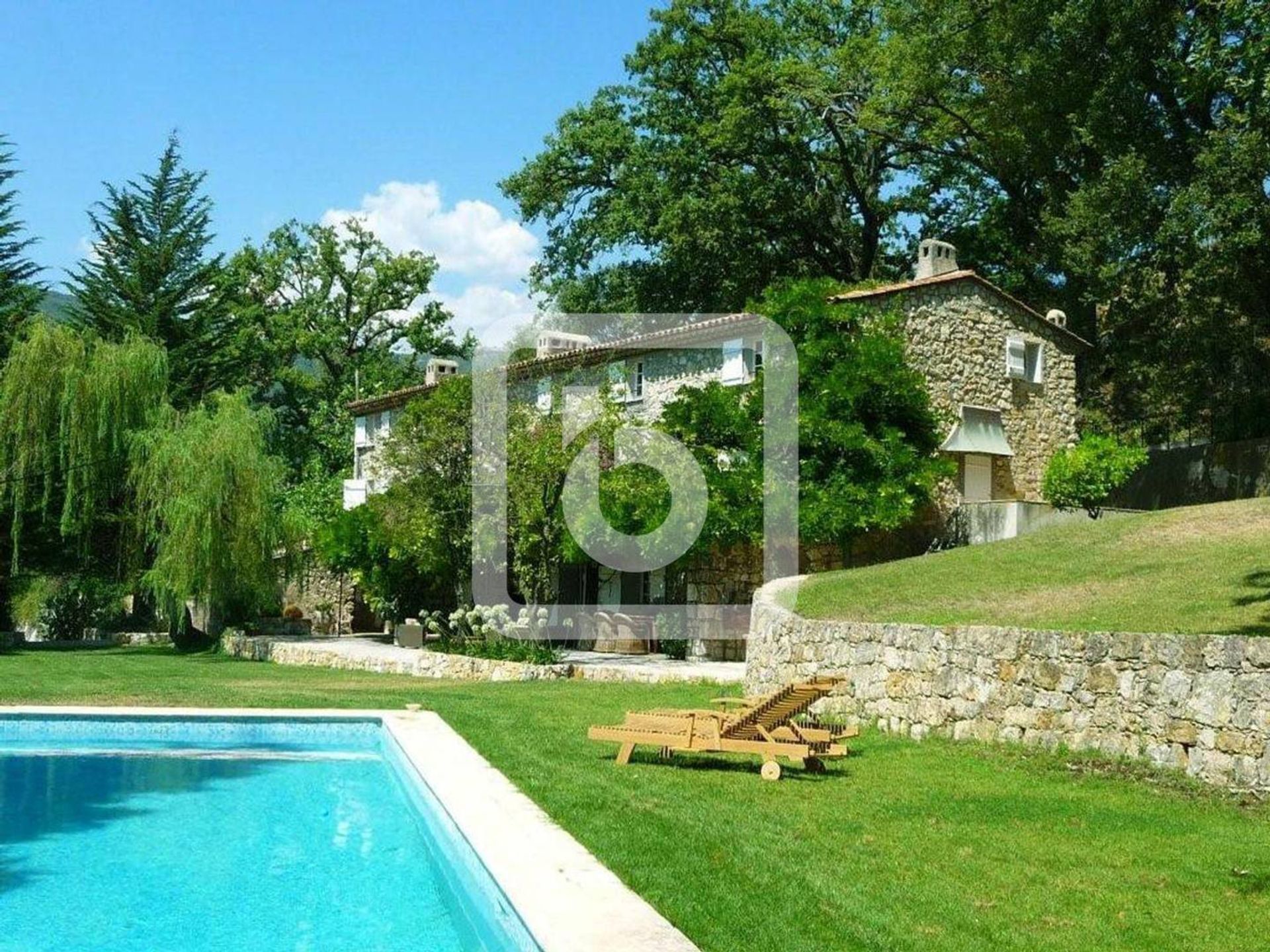 Haus im Chateauneuf-Grasse, Provence-Alpes-Côte d'Azur 10048995