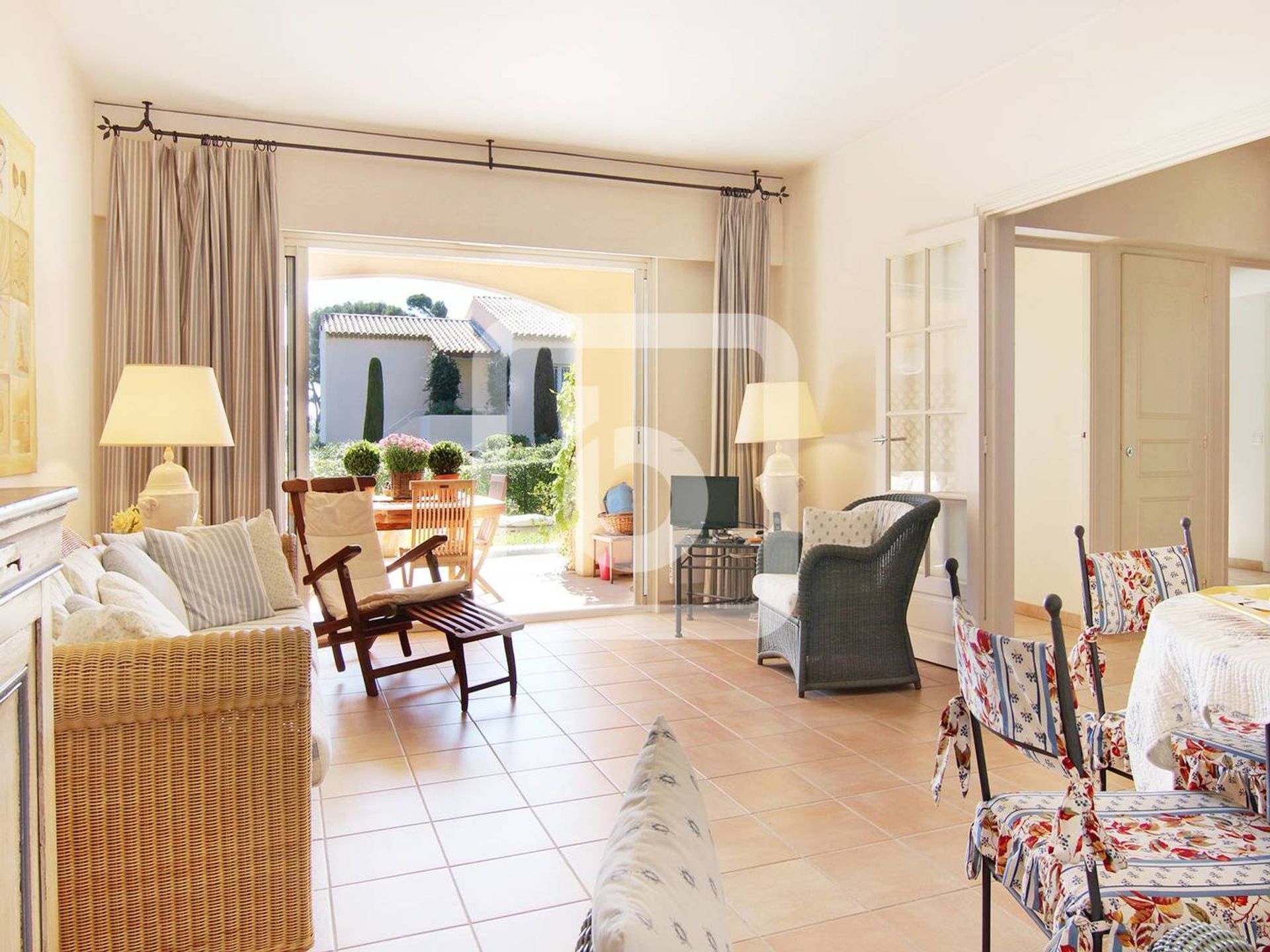 Condominium dans Cap d'Antibes, Provence-Alpes-Cote D'azur 10048999