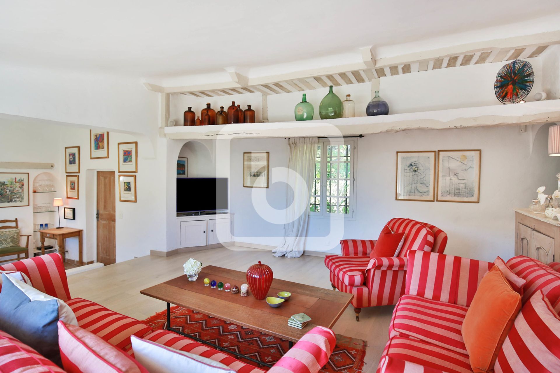 Huis in Le Bar Sur Loup, Provence-Alpes-Cote D'azur 10049003