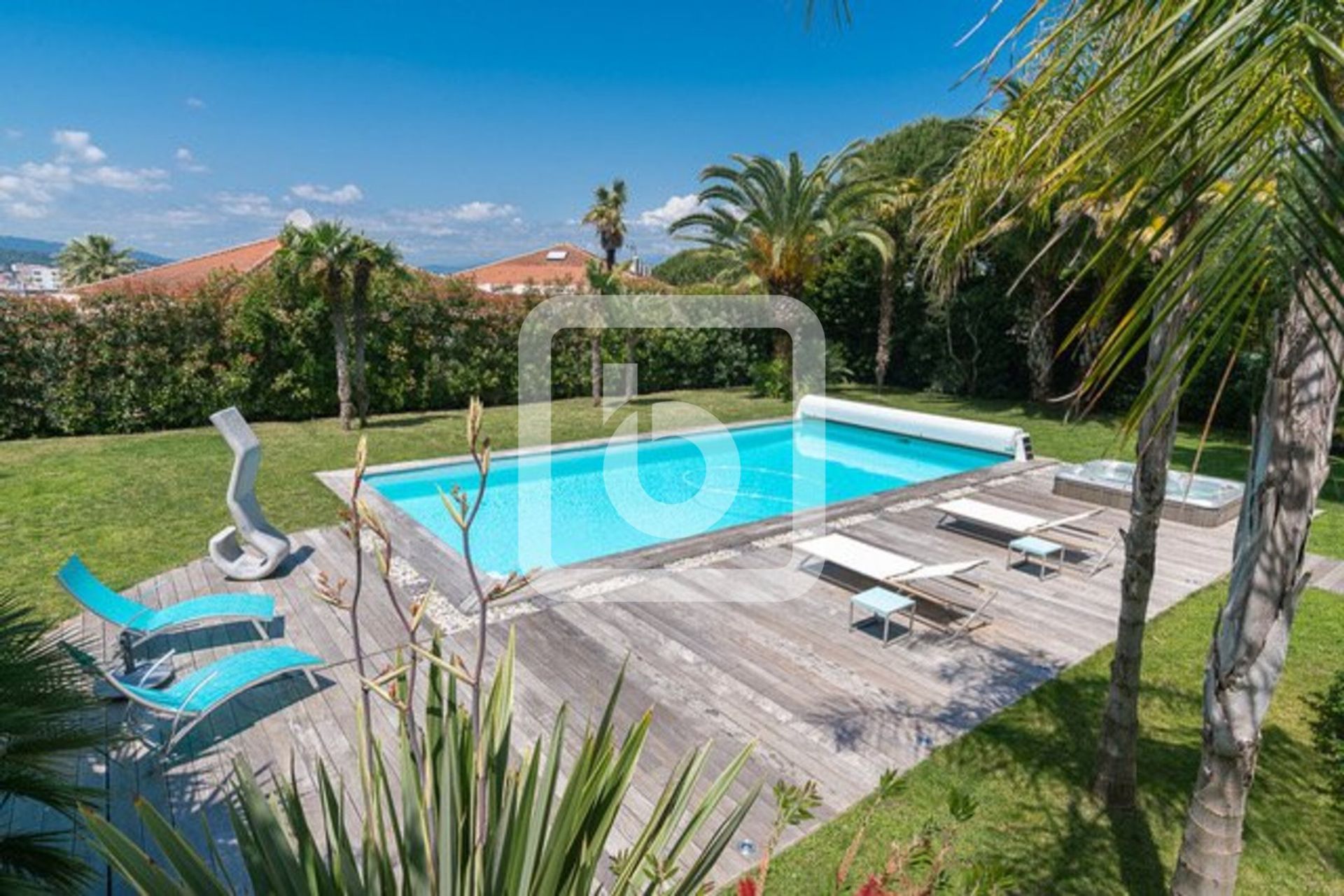 casa no Cannes, Provence-Alpes-Cote D'azur 10049006