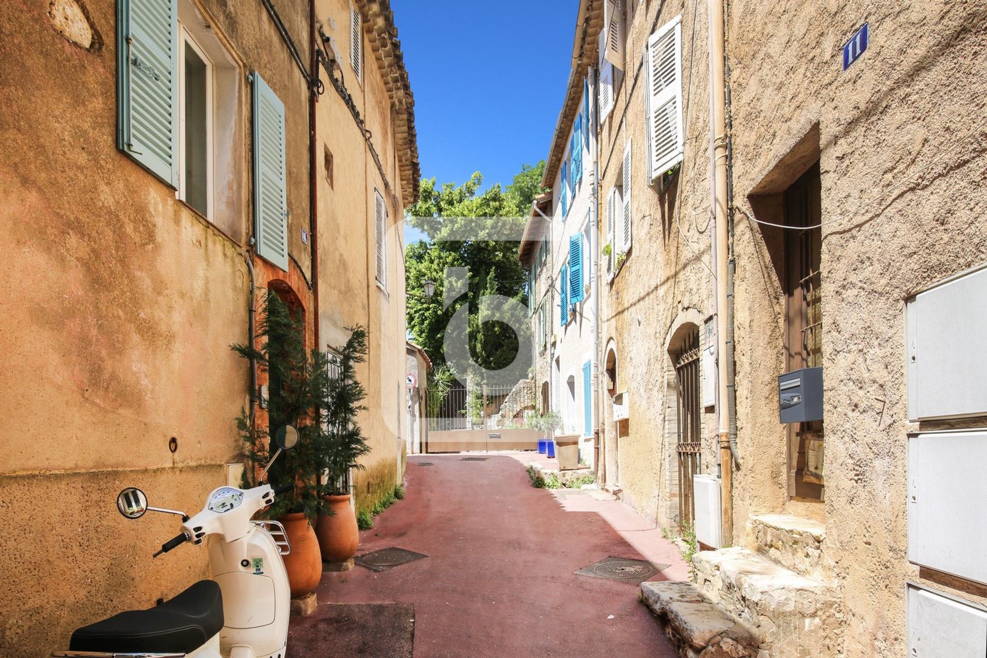 Huis in Le Cannet, Provence-Alpes-Cote D'azur 10049028