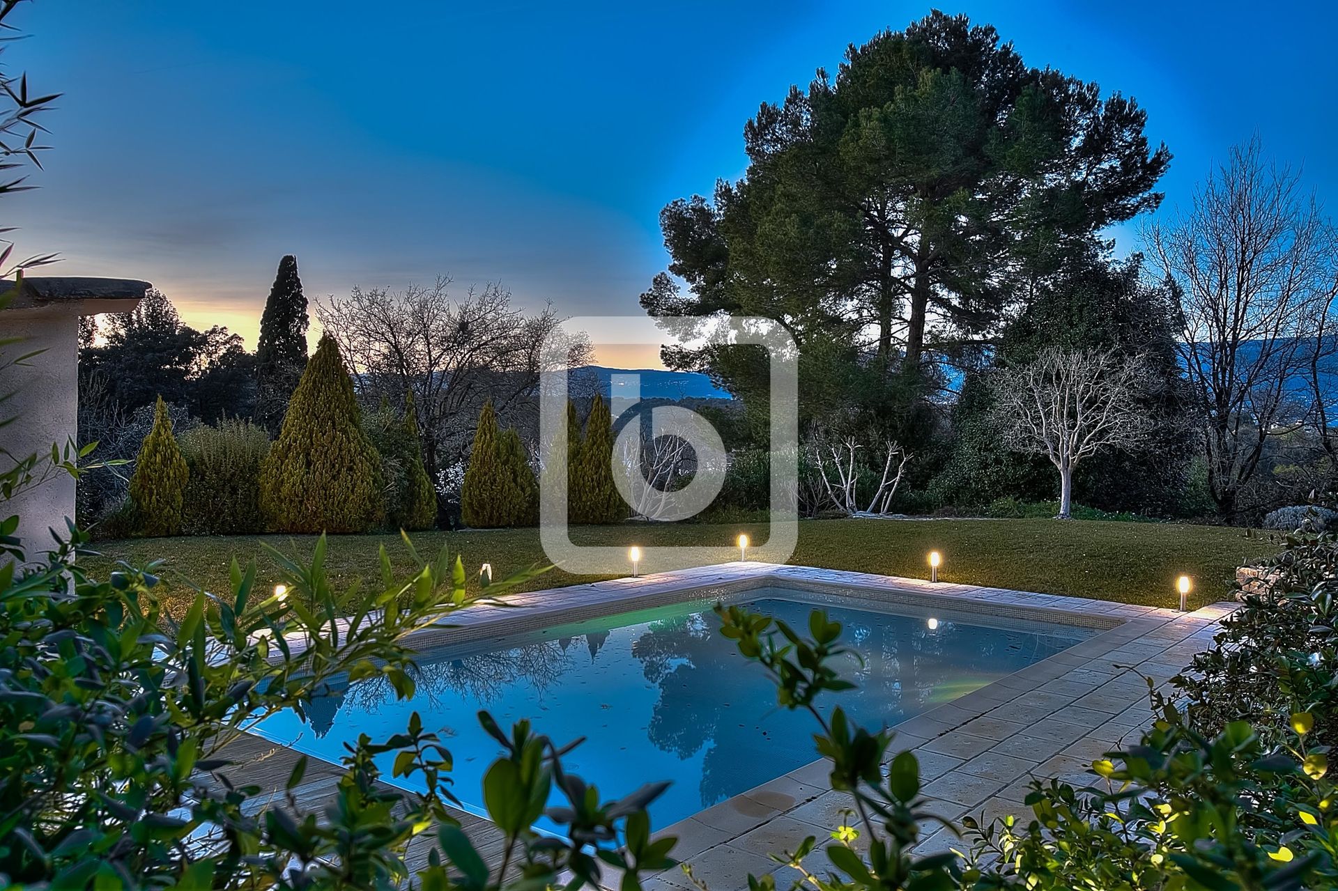 Casa nel Mougins, Provence-Alpes-Cote D'azur 10049052