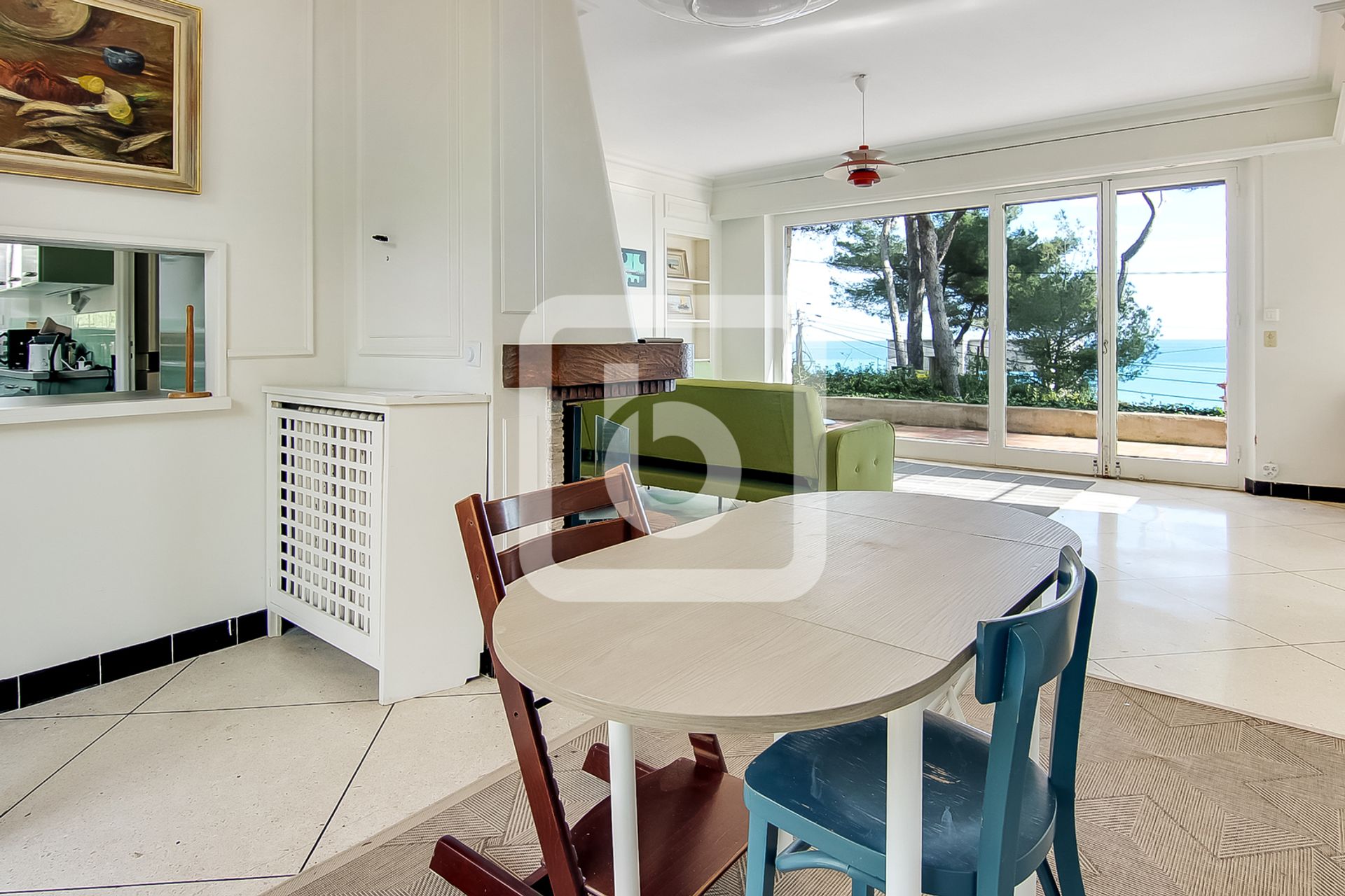 Hus i Juan-les-Pins, Provence-Alpes-Cote d'Azur 10049073