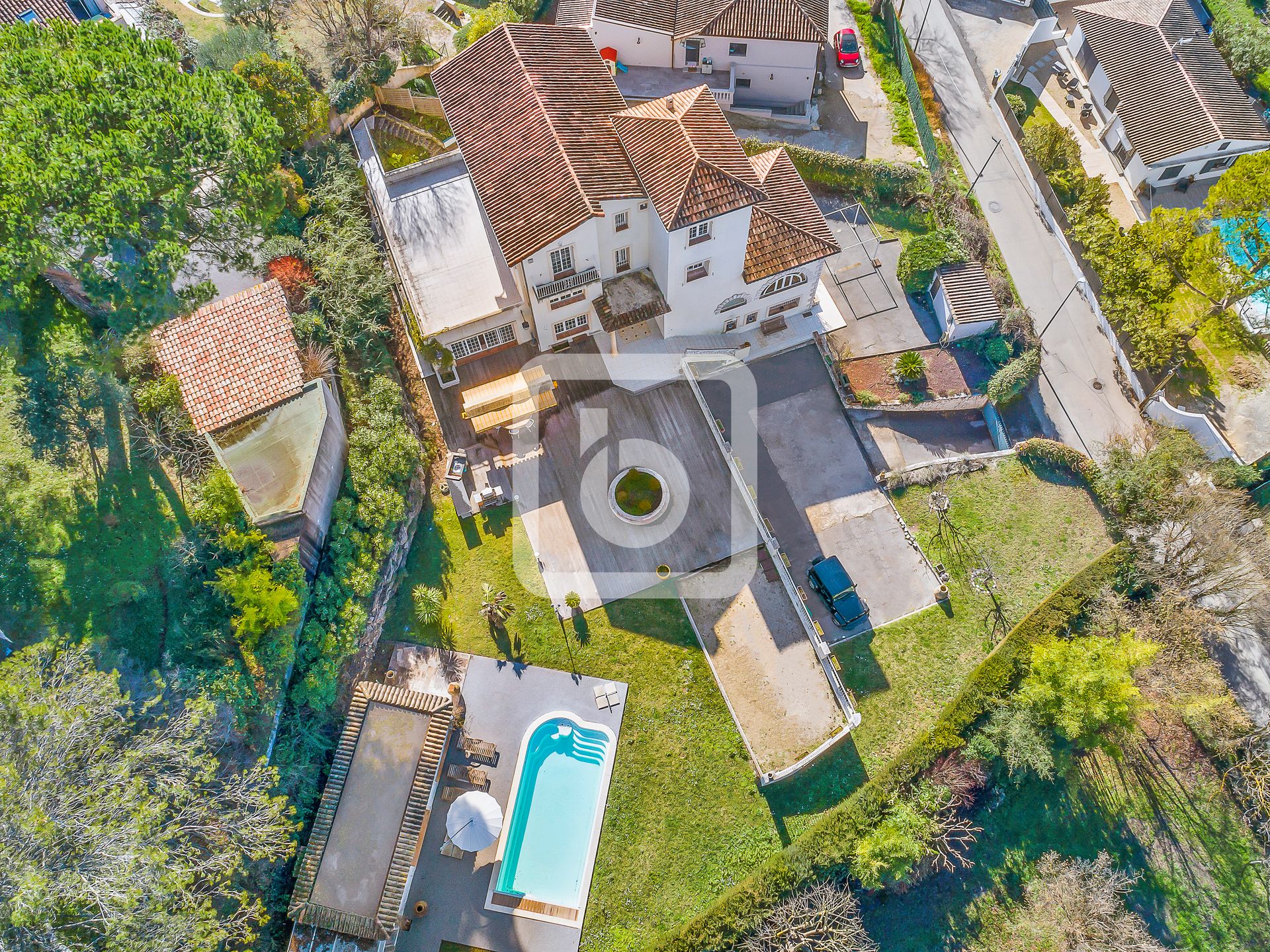 Huis in La Colle-sur-Loup, Provence-Alpes-Côte d'Azur 10049100