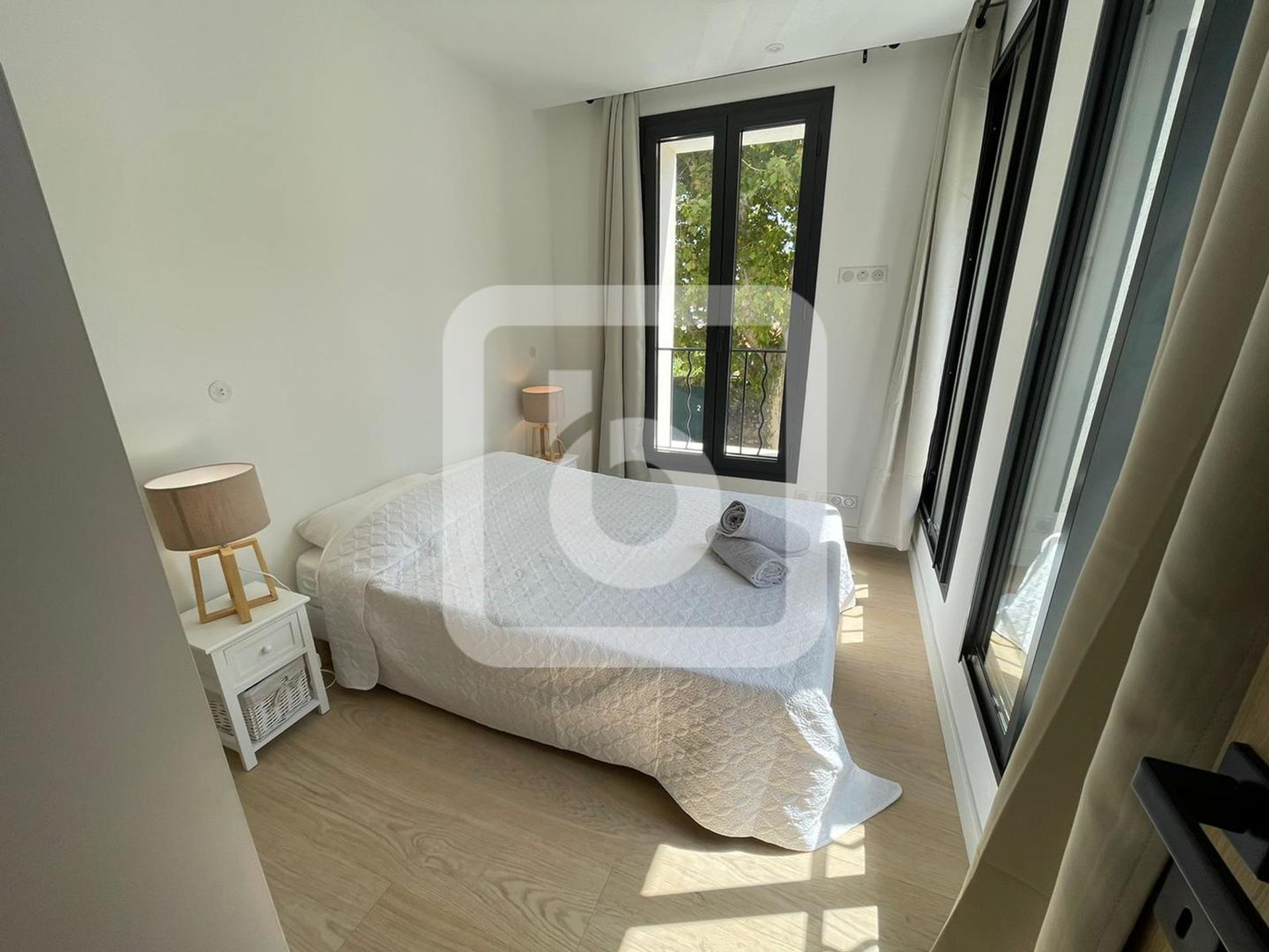 Condominium in Antibes, Provence-Alpes-Cote D'azur 10049206