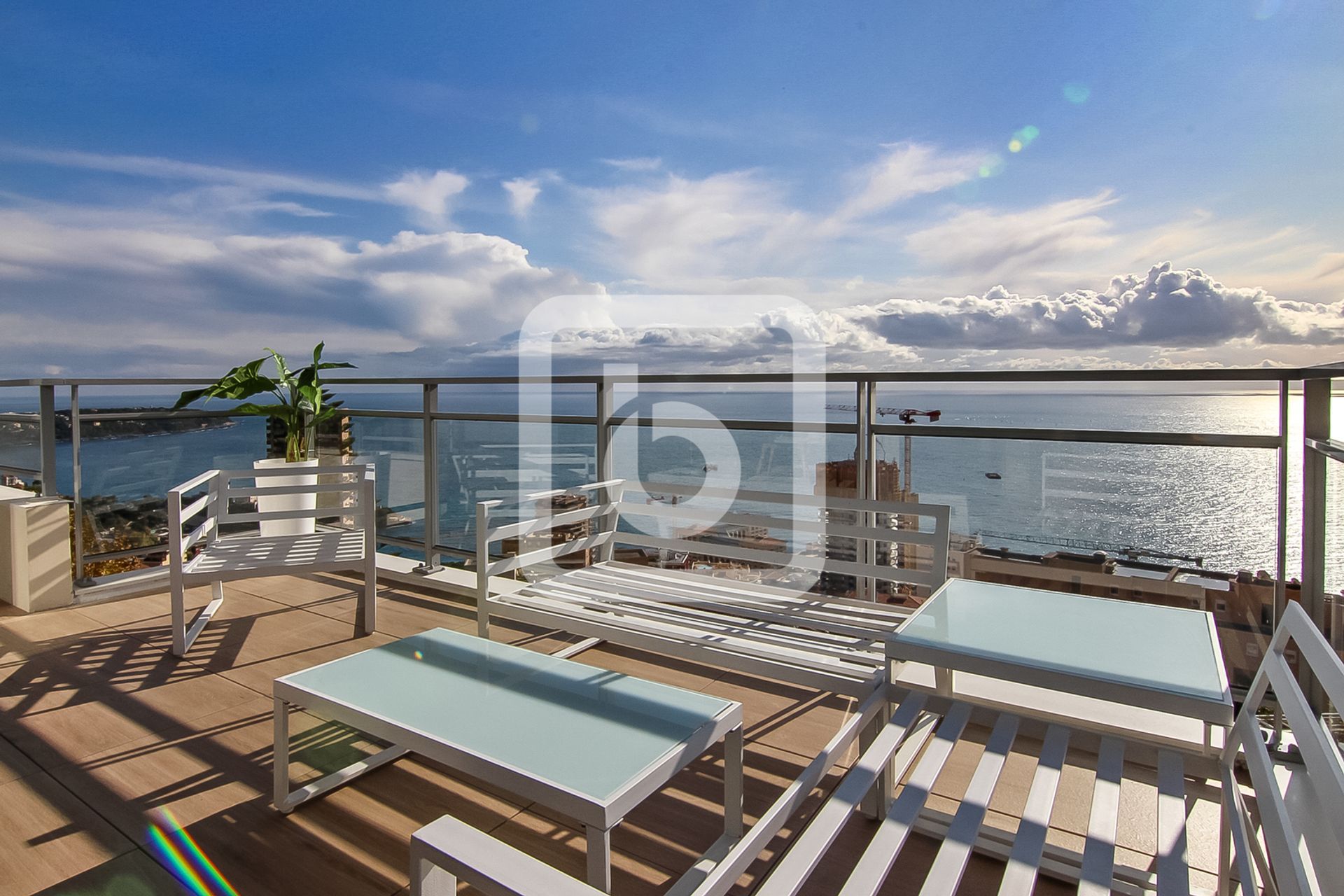 Condominium in Beausoleil, Provence-Alpes-Cote D'azur 10049221