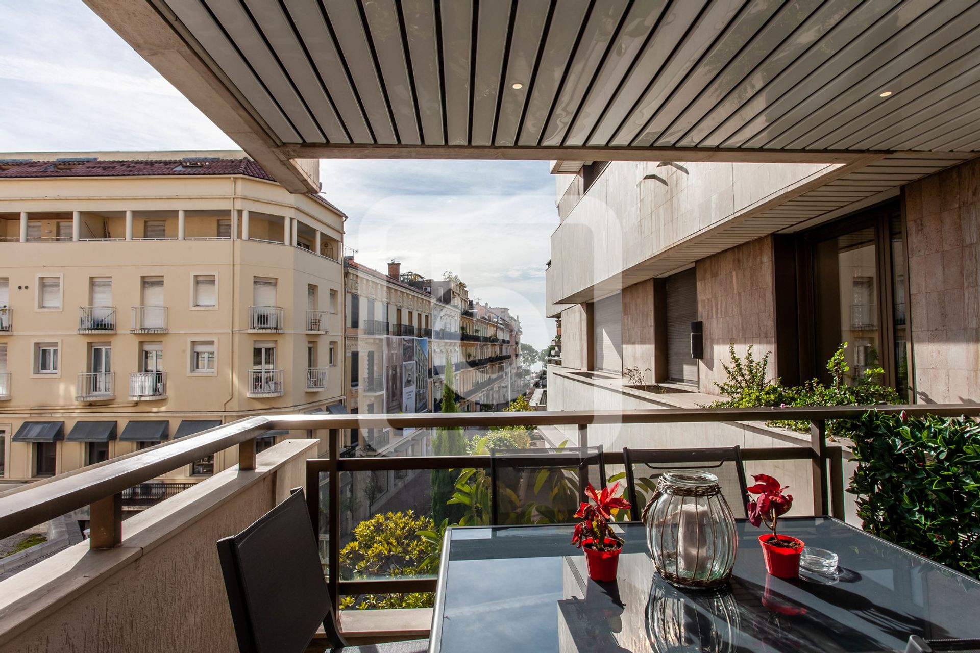 Condominium in Cannes, Provence-Alpes-Cote D'azur 10049297