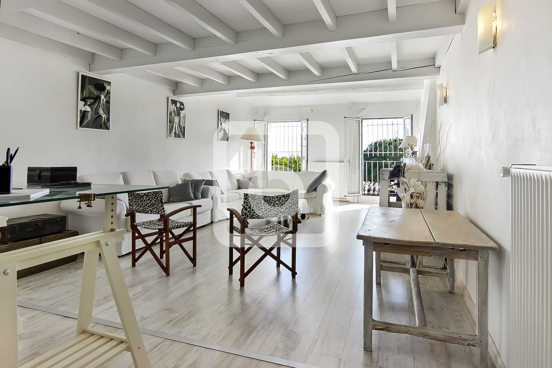 casa en Cagnes-sur-Mer, Provenza-Alpes-Costa Azul 10049299