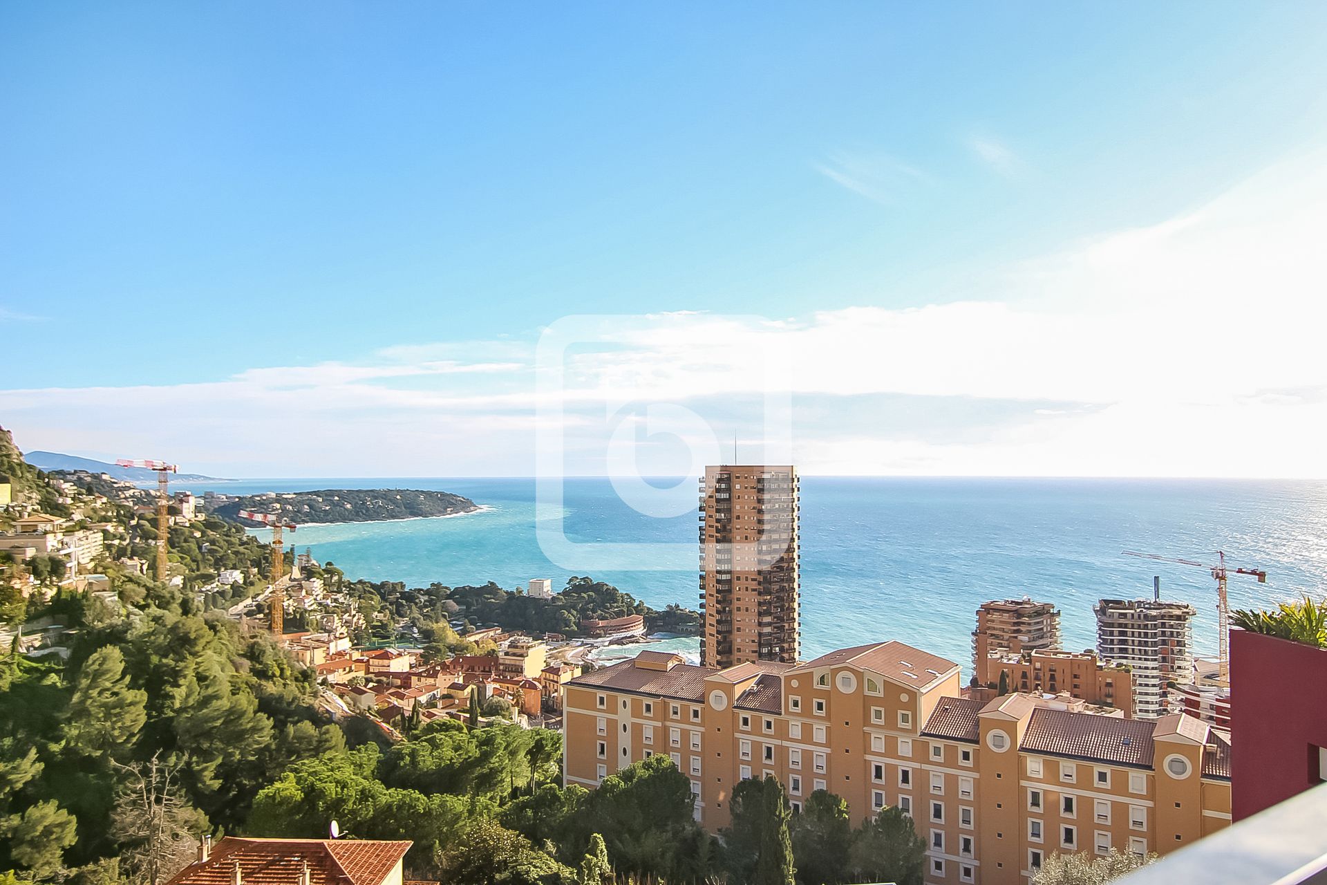 Condominium in Beausoleil, Provence-Alpes-Cote D'azur 10049316