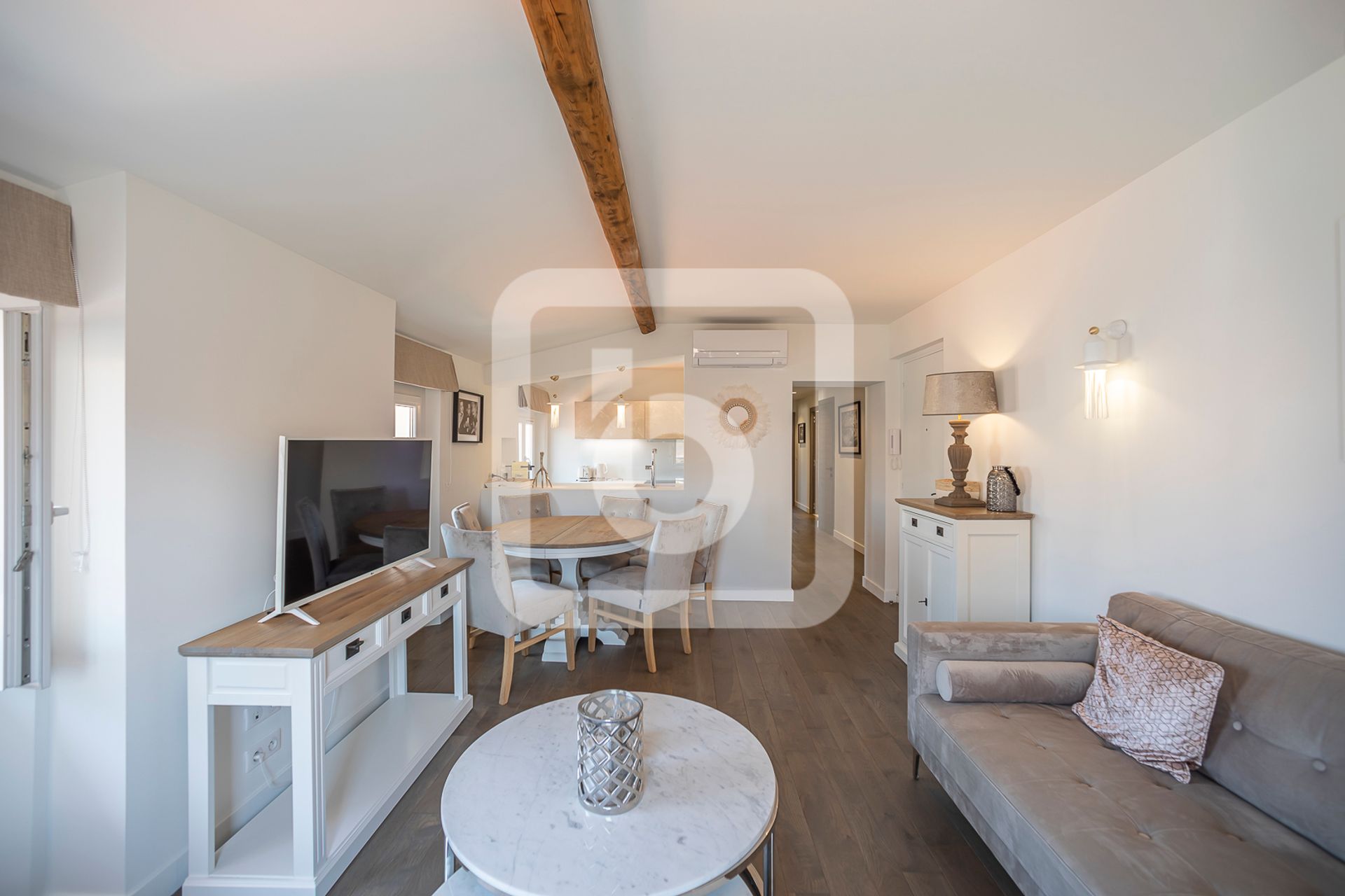 Condominium dans Plaine de la Brague, Provence-Alpes-Côte d'Azur 10049330