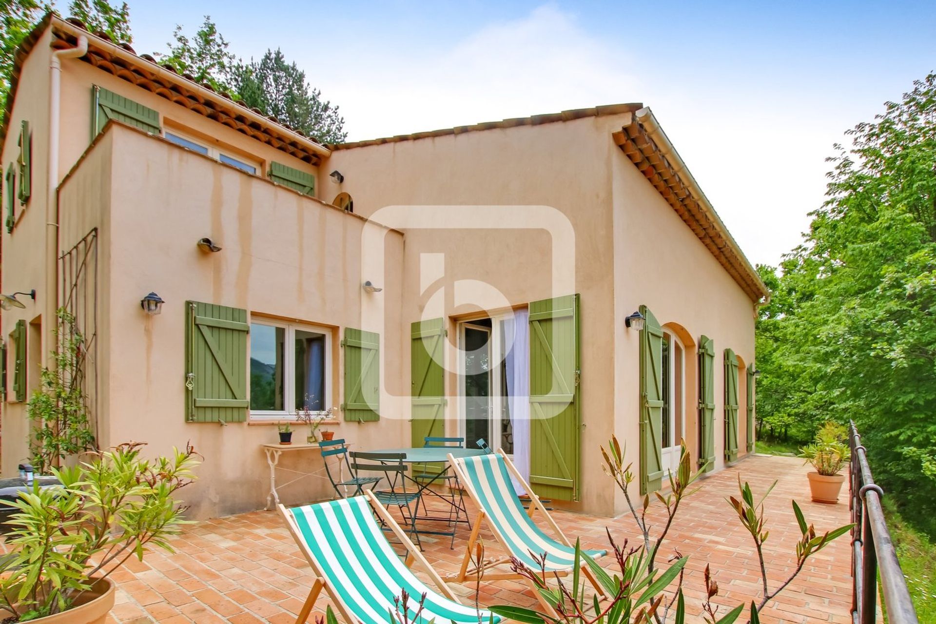 House in Greolieres, Provence-Alpes-Cote D'azur 10049331