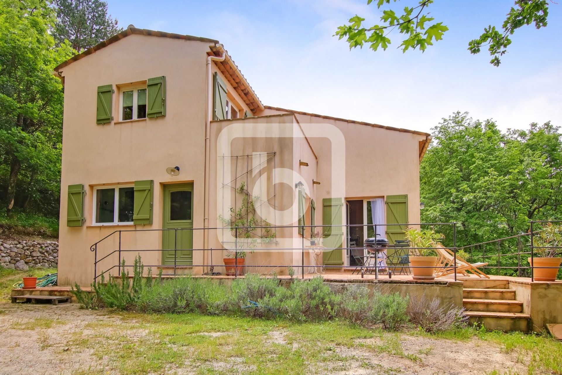 House in Greolieres, Provence-Alpes-Cote D'azur 10049331