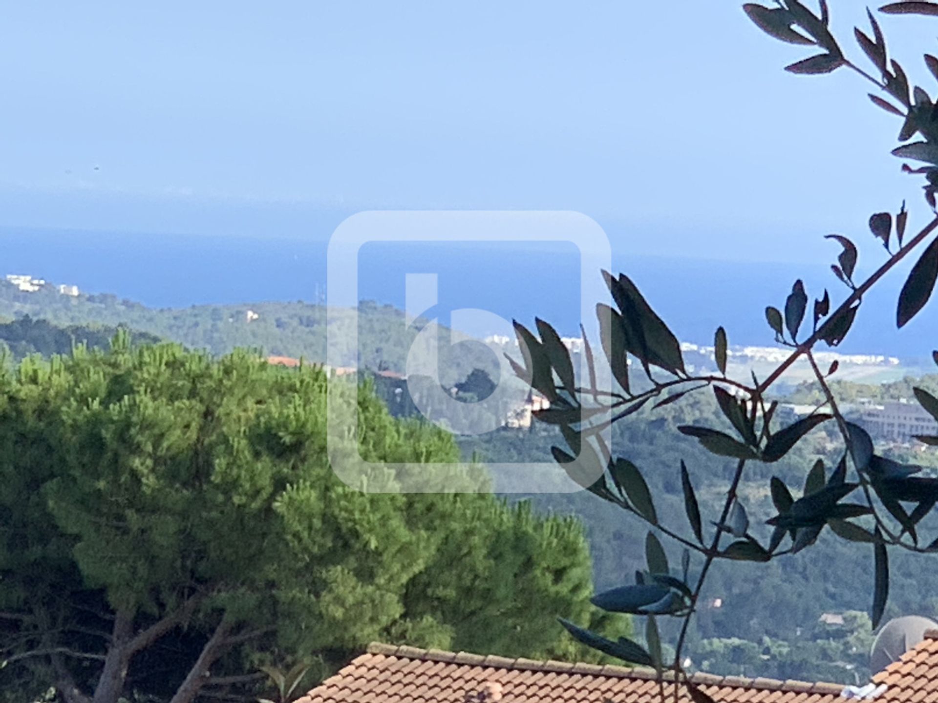 Кондоминиум в Grasse, Provence-Alpes-Cote D'azur 10049450