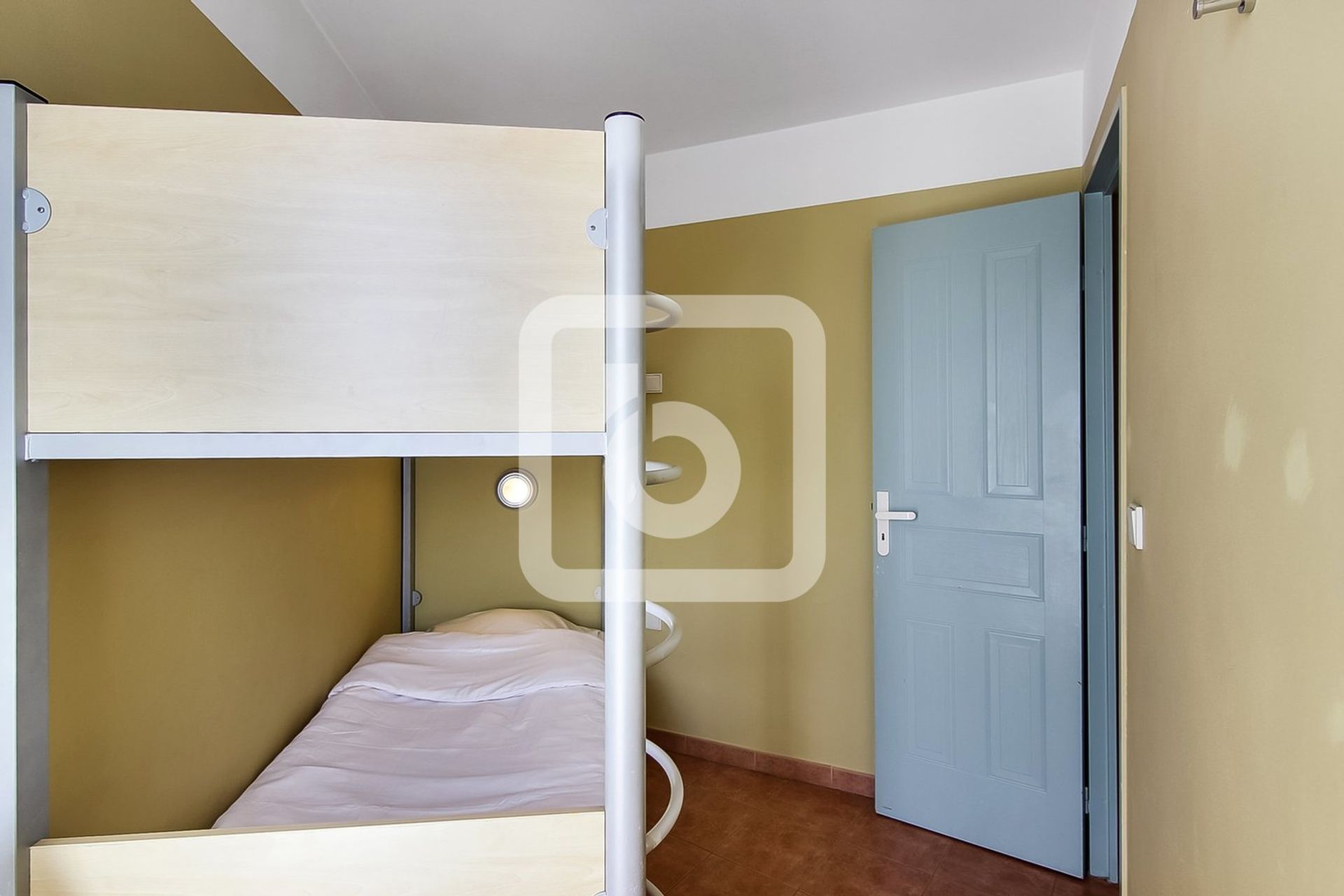 קוֹנדוֹמִינִיוֹן ב Antibes, Provence-Alpes-Cote D'azur 10049454