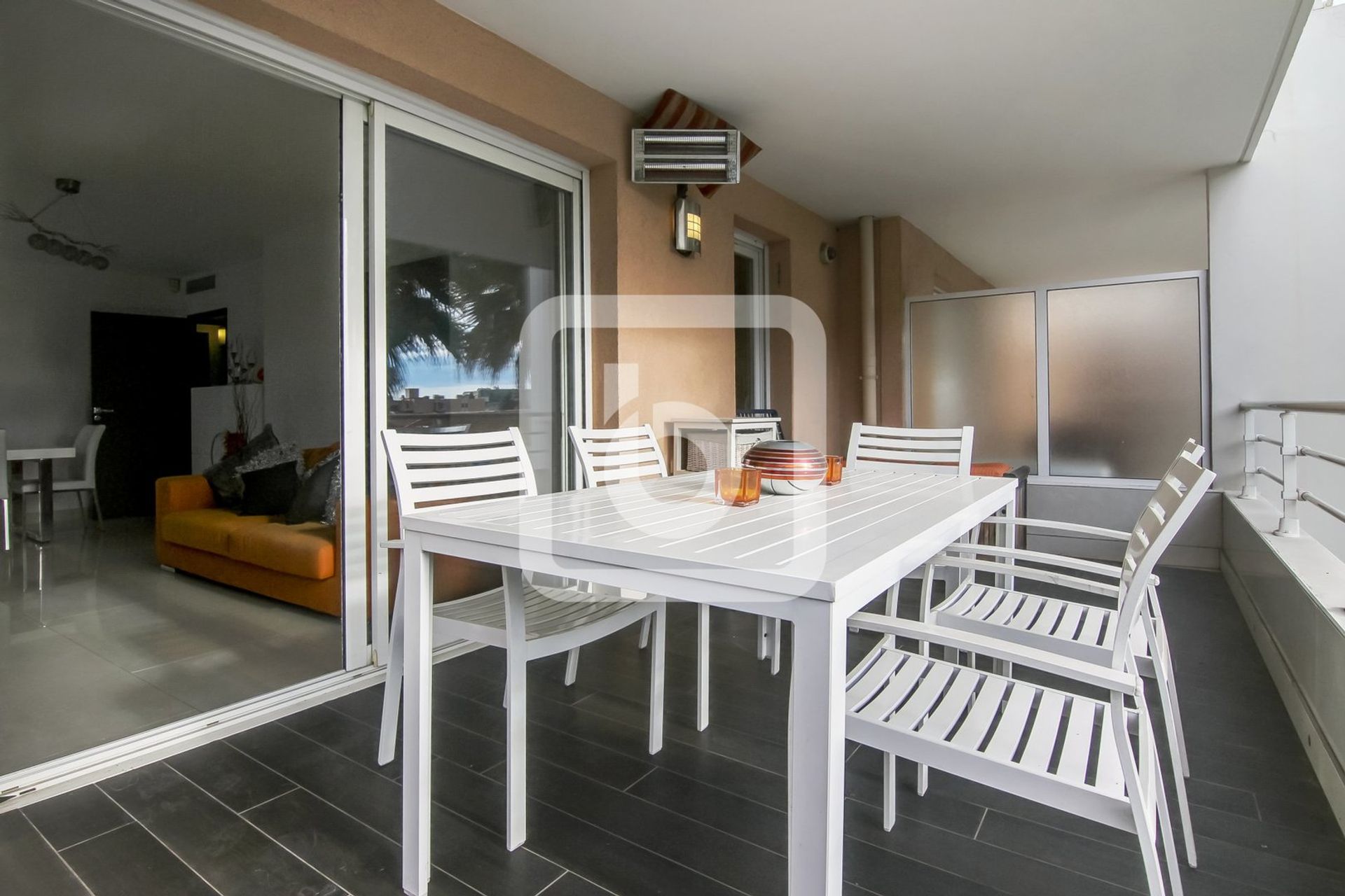 Condominium in Plaine de la Brague, Provence-Alpes-Côte d'Azur 10049582