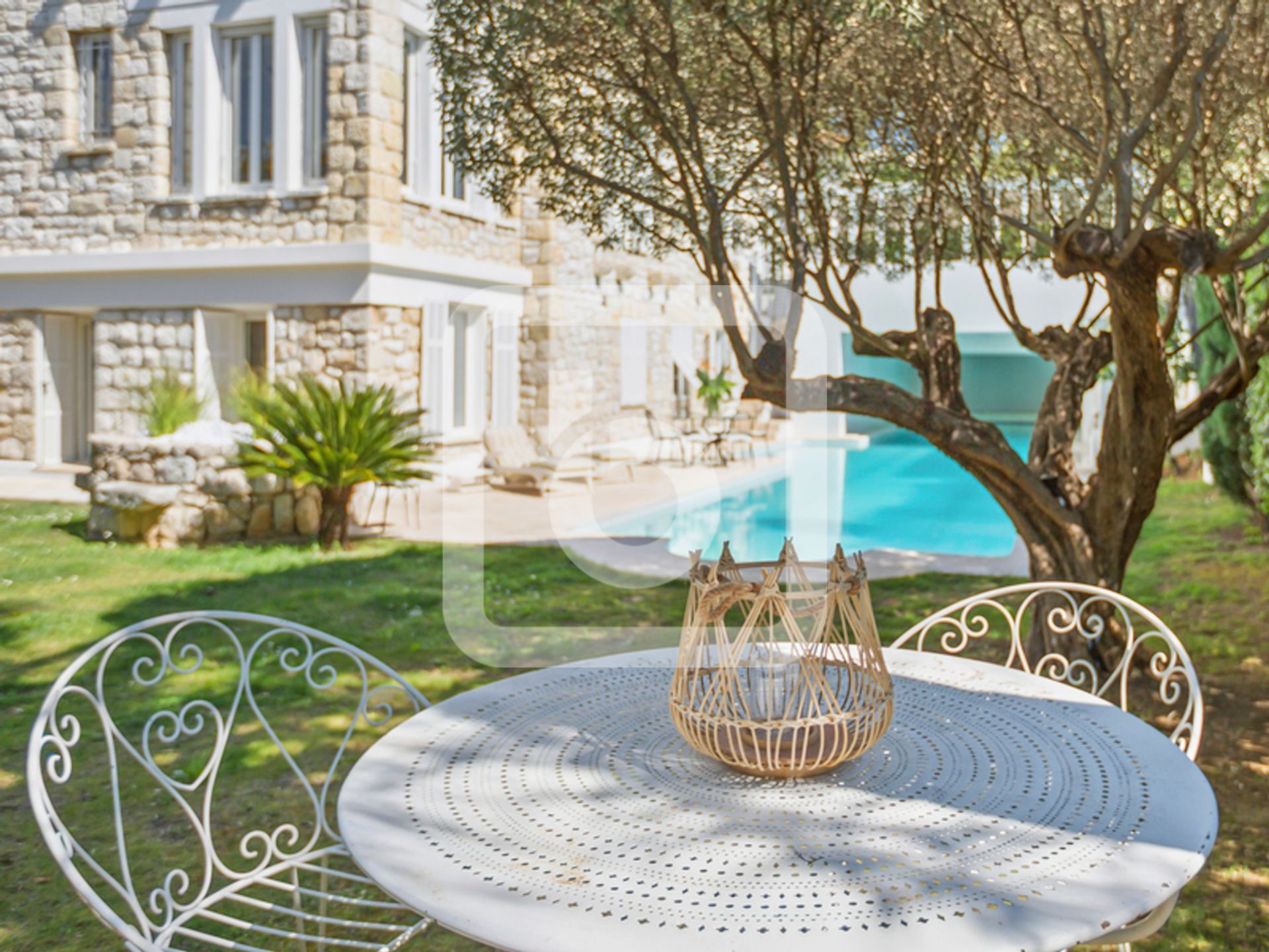 rumah dalam Nice, Provence-Alpes-Cote D'azur 10049621