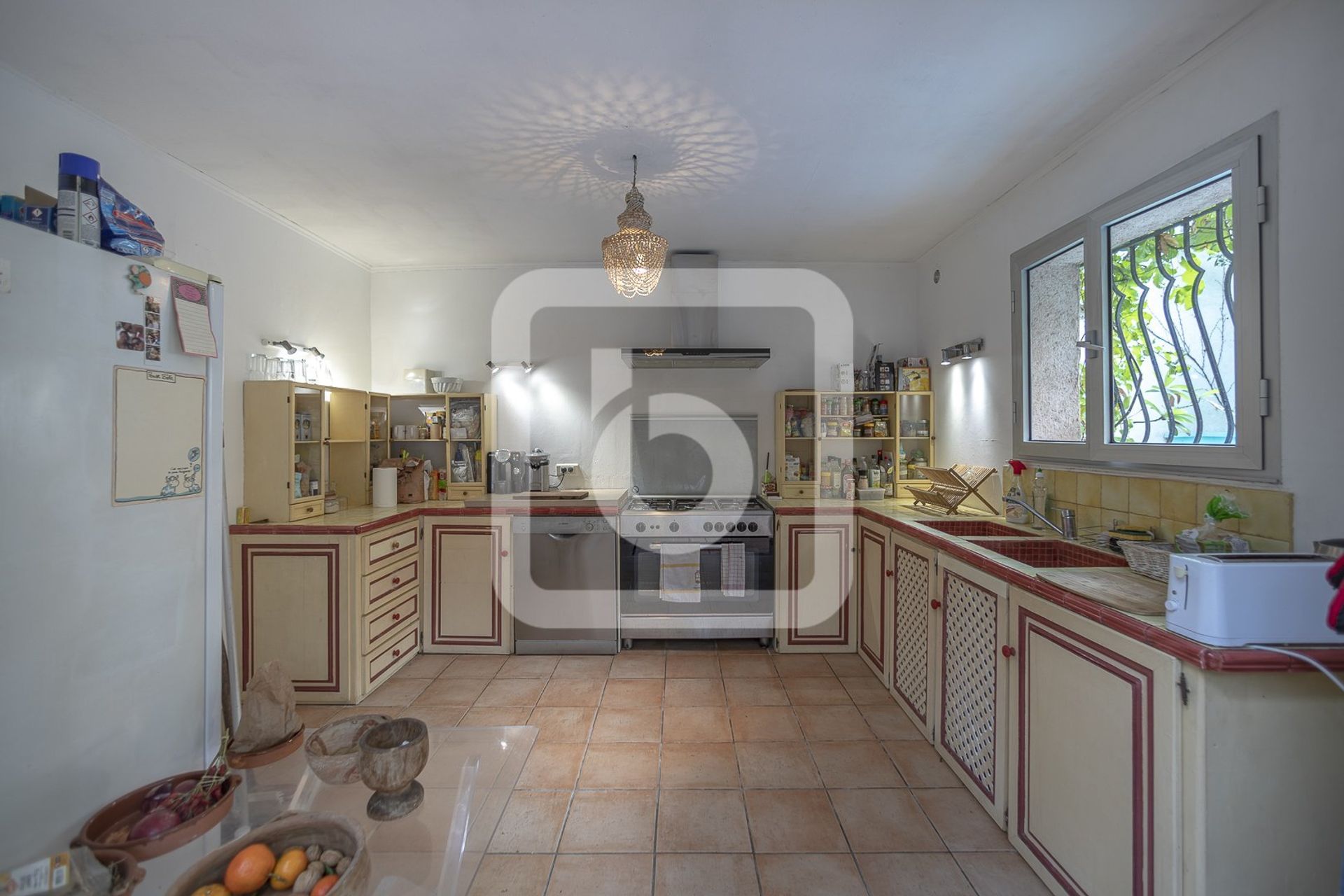 בַּיִת ב Antibes, Provence-Alpes-Cote D'azur 10049683