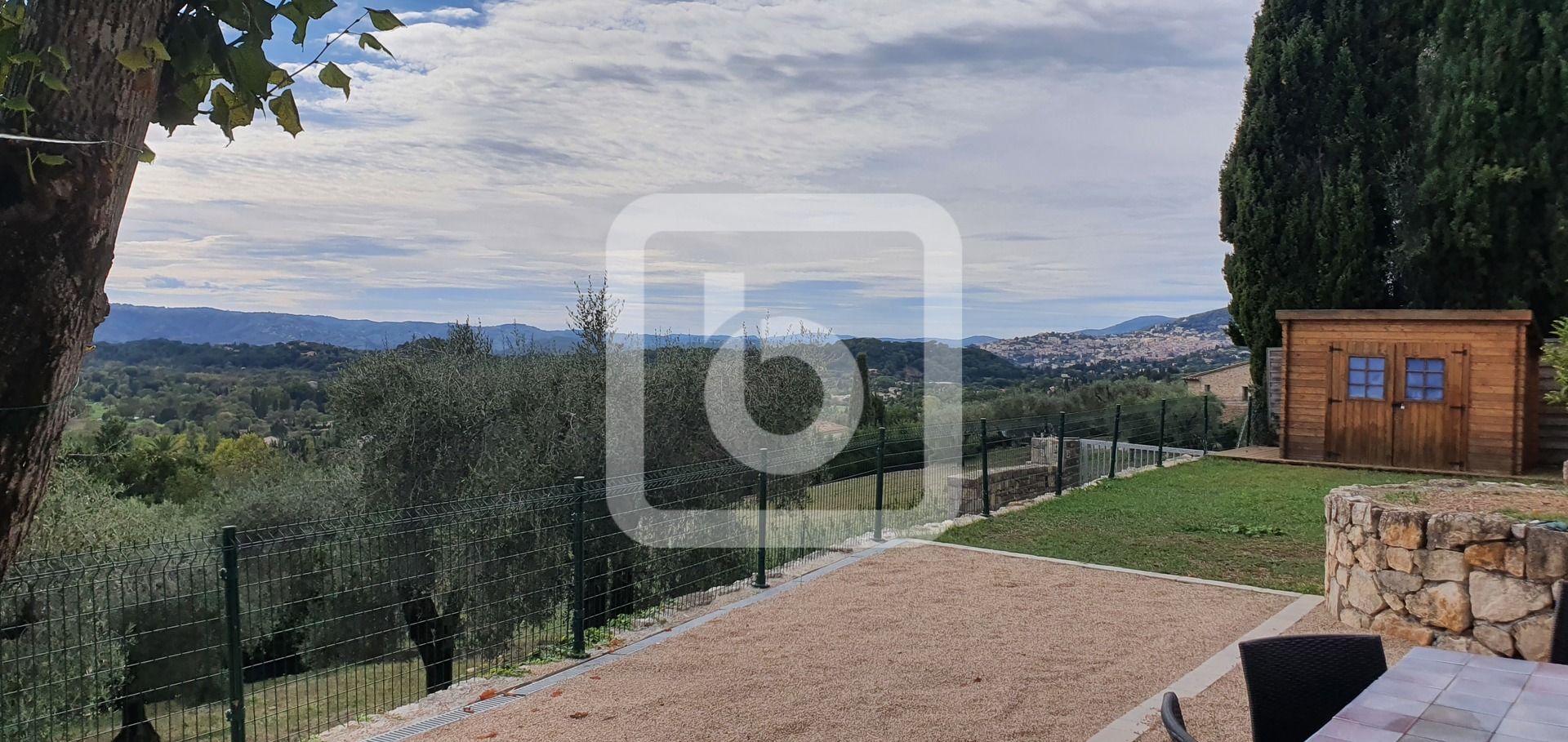 rumah dalam Le Bosquet, Provence-Alpes-Côte d'Azur 10049706