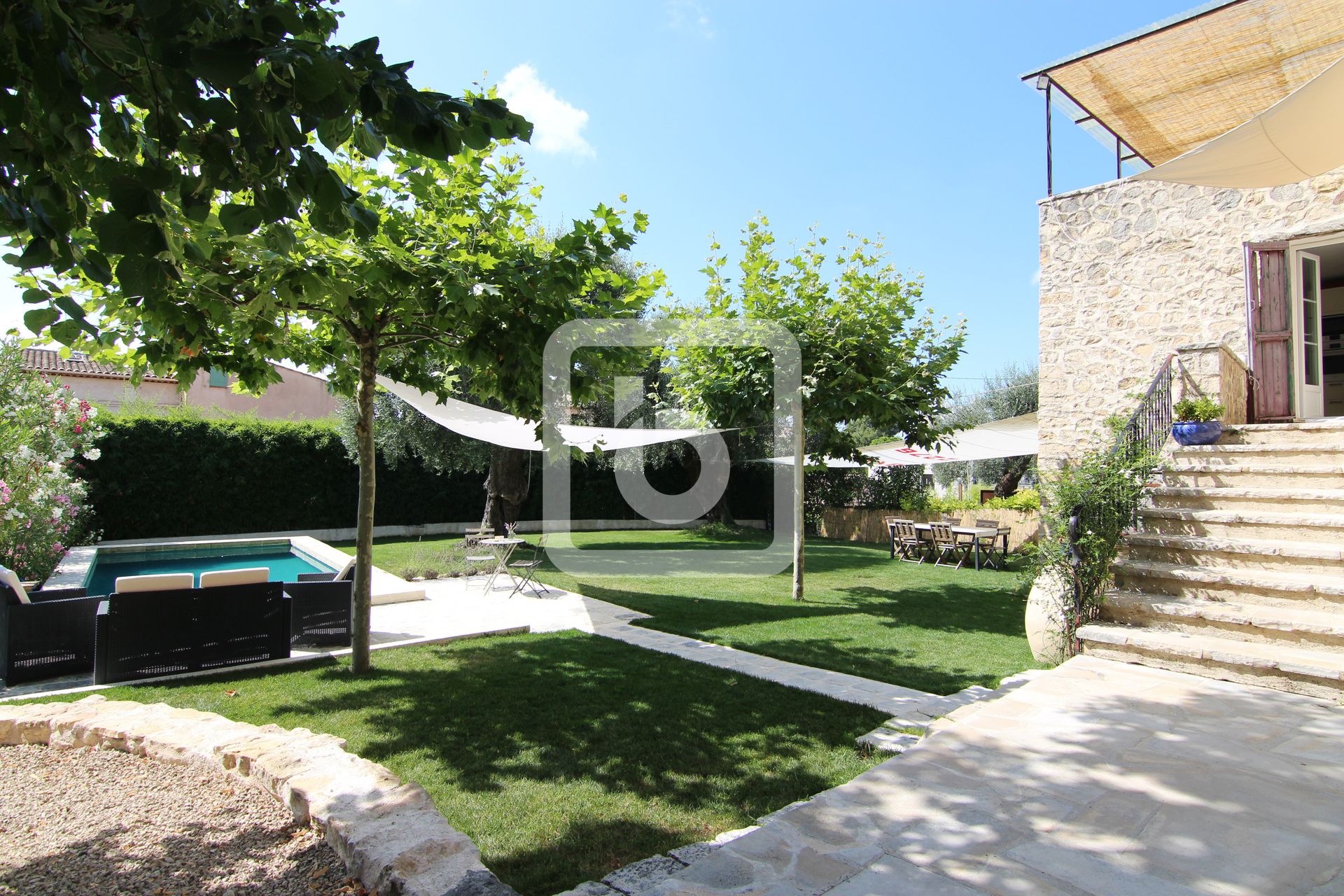 Hus i Le Bosquet, Provence-Alpes-Cote d'Azur 10049709