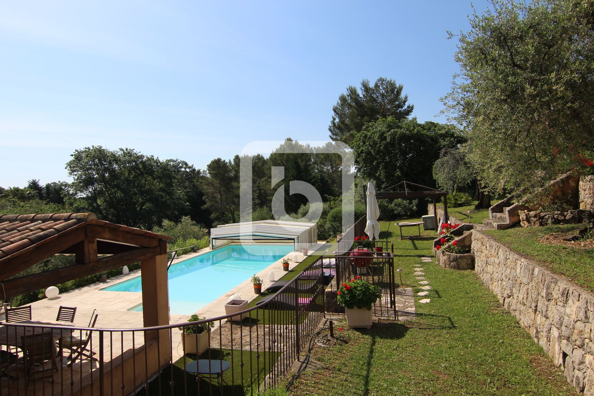 rumah dalam Le Bosquet, Provence-Alpes-Côte d'Azur 10049723