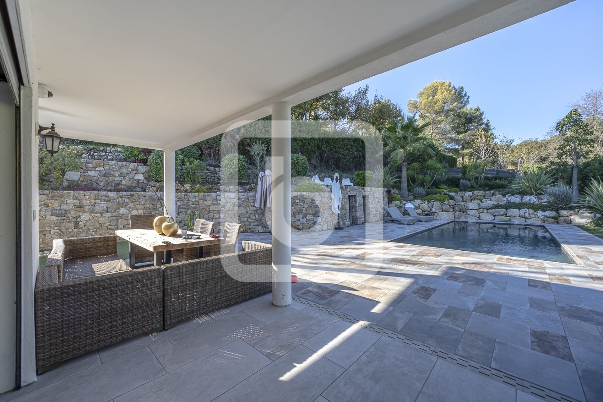 casa no Chateauneuf Grasse, Provence-Alpes-Cote D'azur 10049751