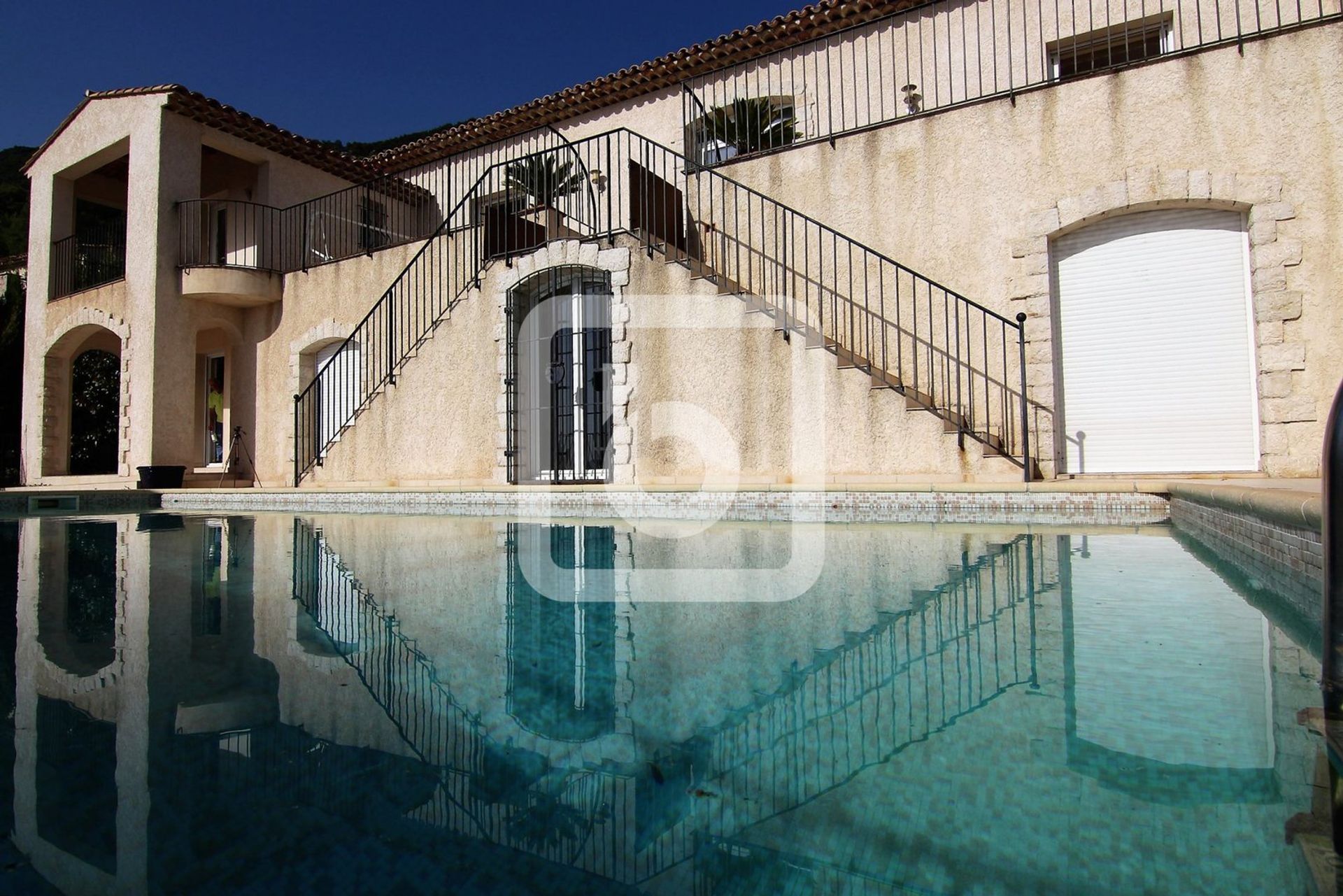 rumah dalam Tourrettes Sur Loup, Provence-Alpes-Cote D'azur 10049831