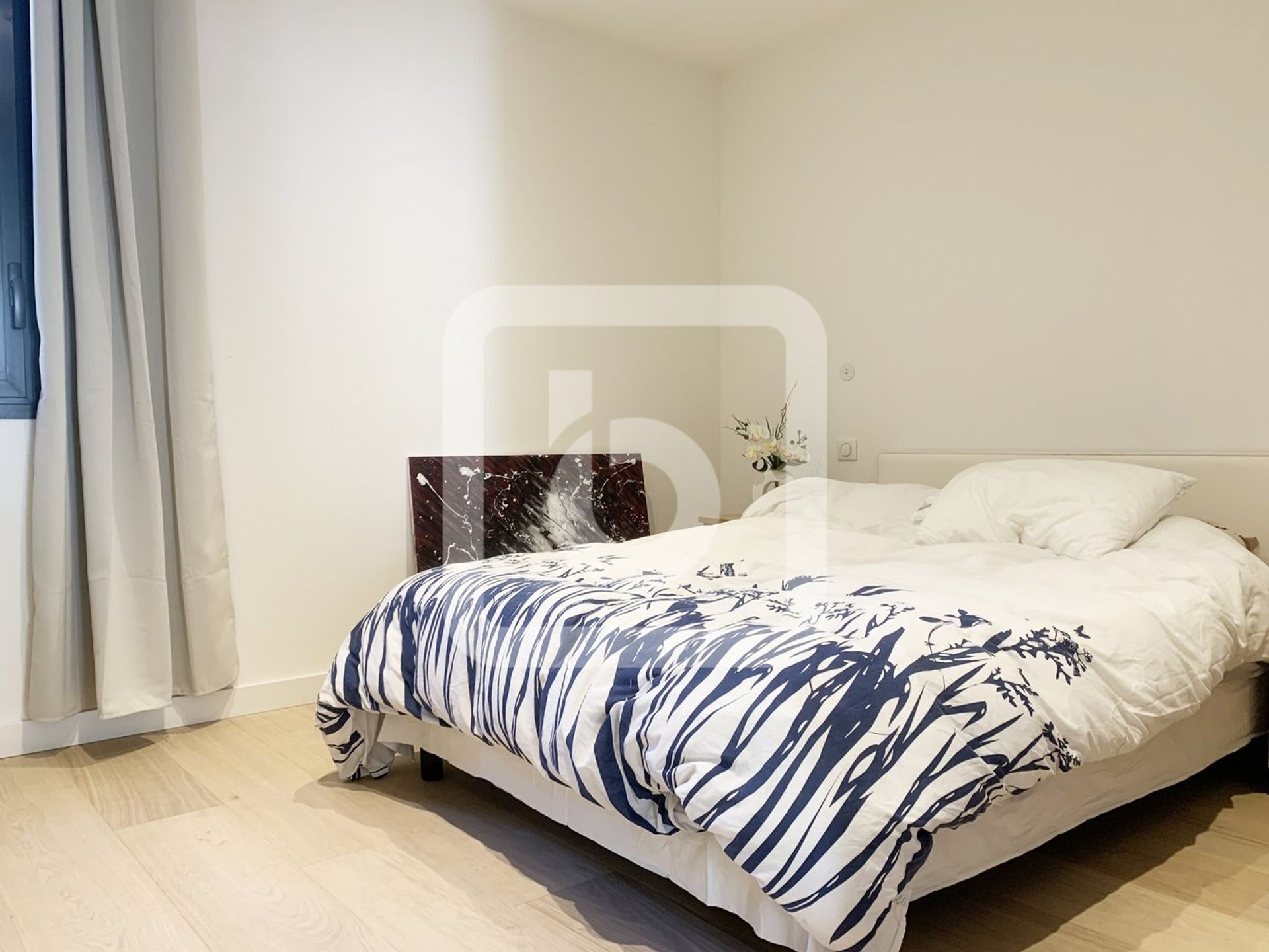 קוֹנדוֹמִינִיוֹן ב Antibes, Provence-Alpes-Cote D'azur 10049881