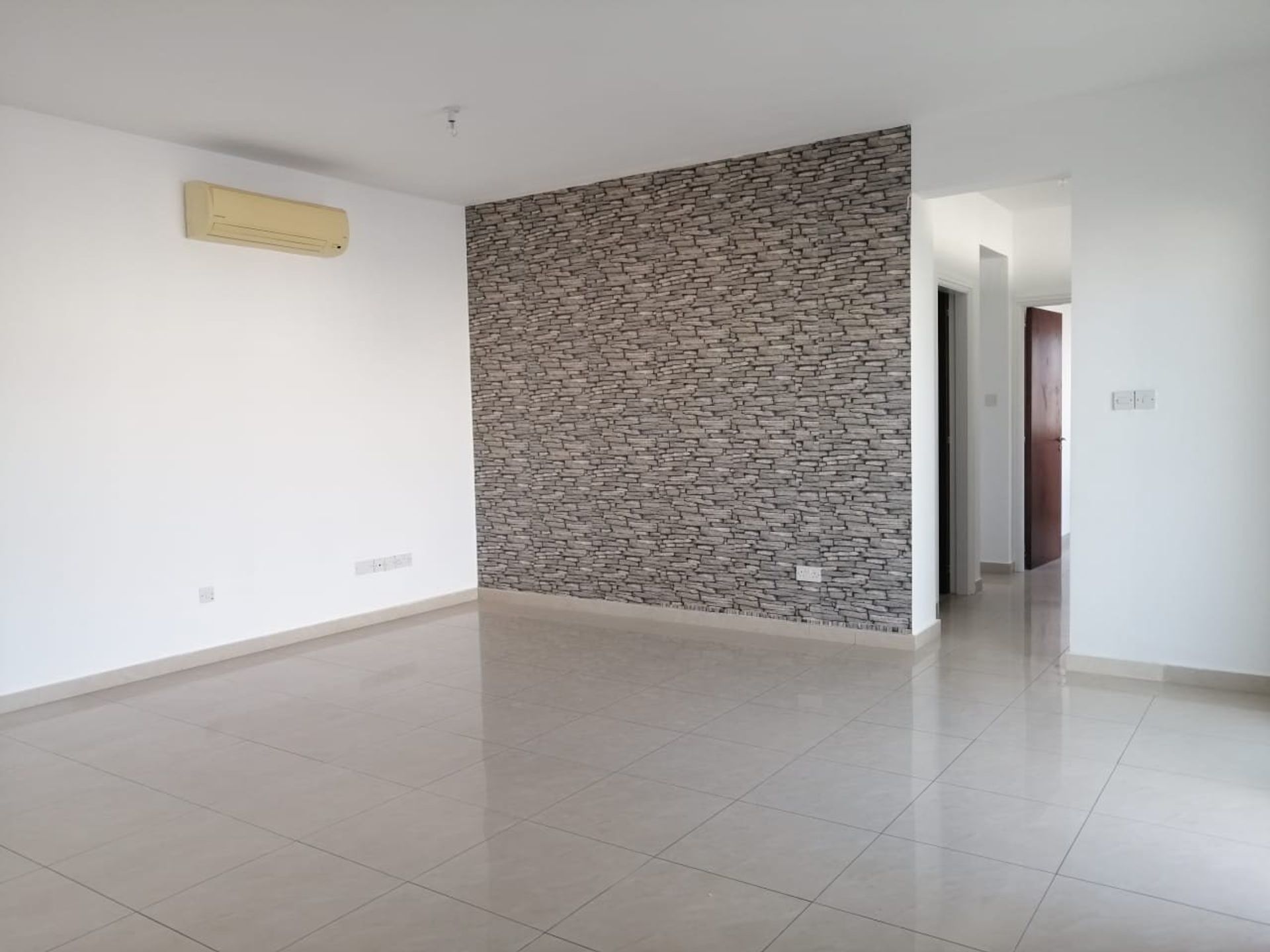 Condominium dans City Center, Paphos 10049962