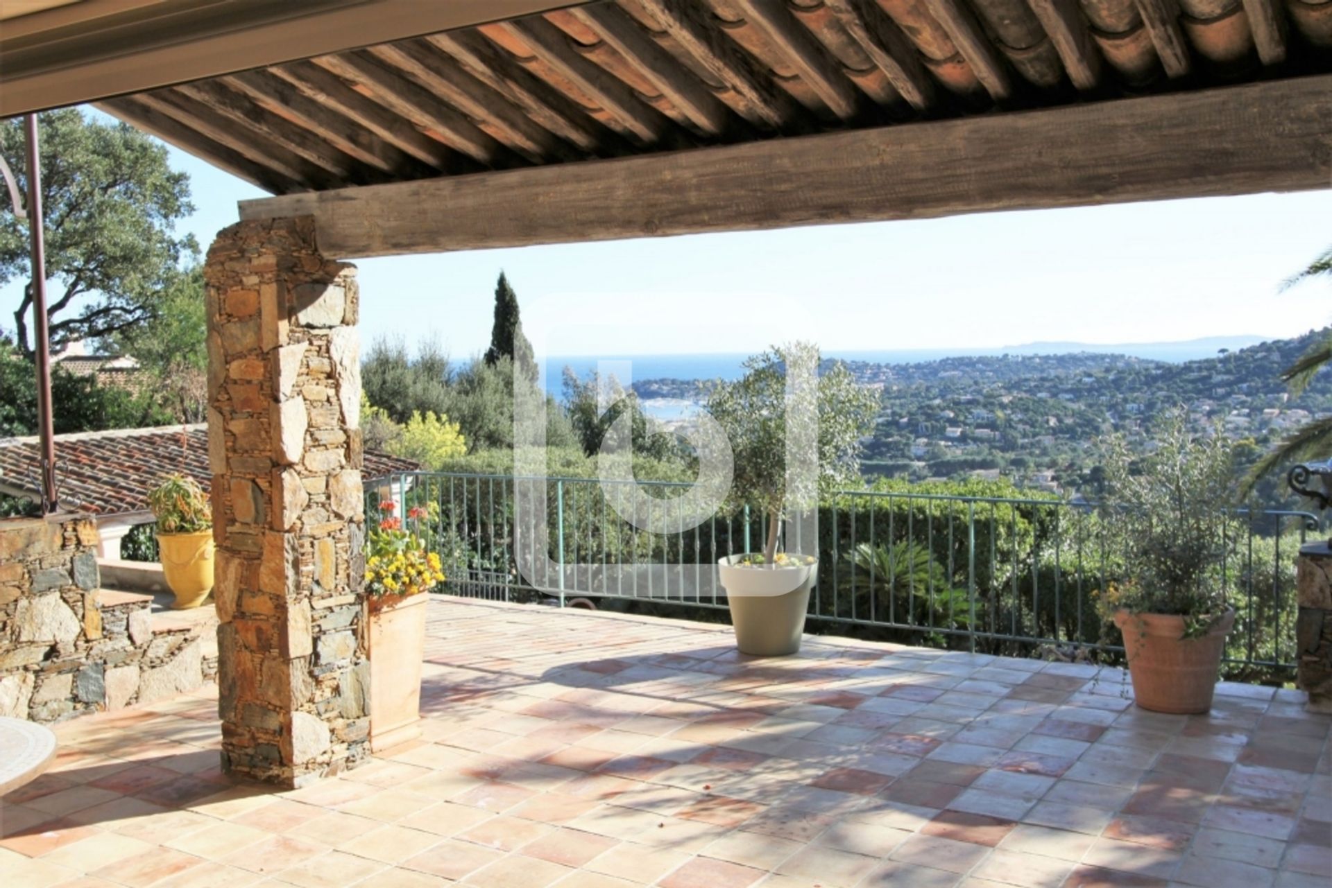 Casa nel Cavalaire Sur Mer, Provence-Alpes-Cote D'azur 10050000