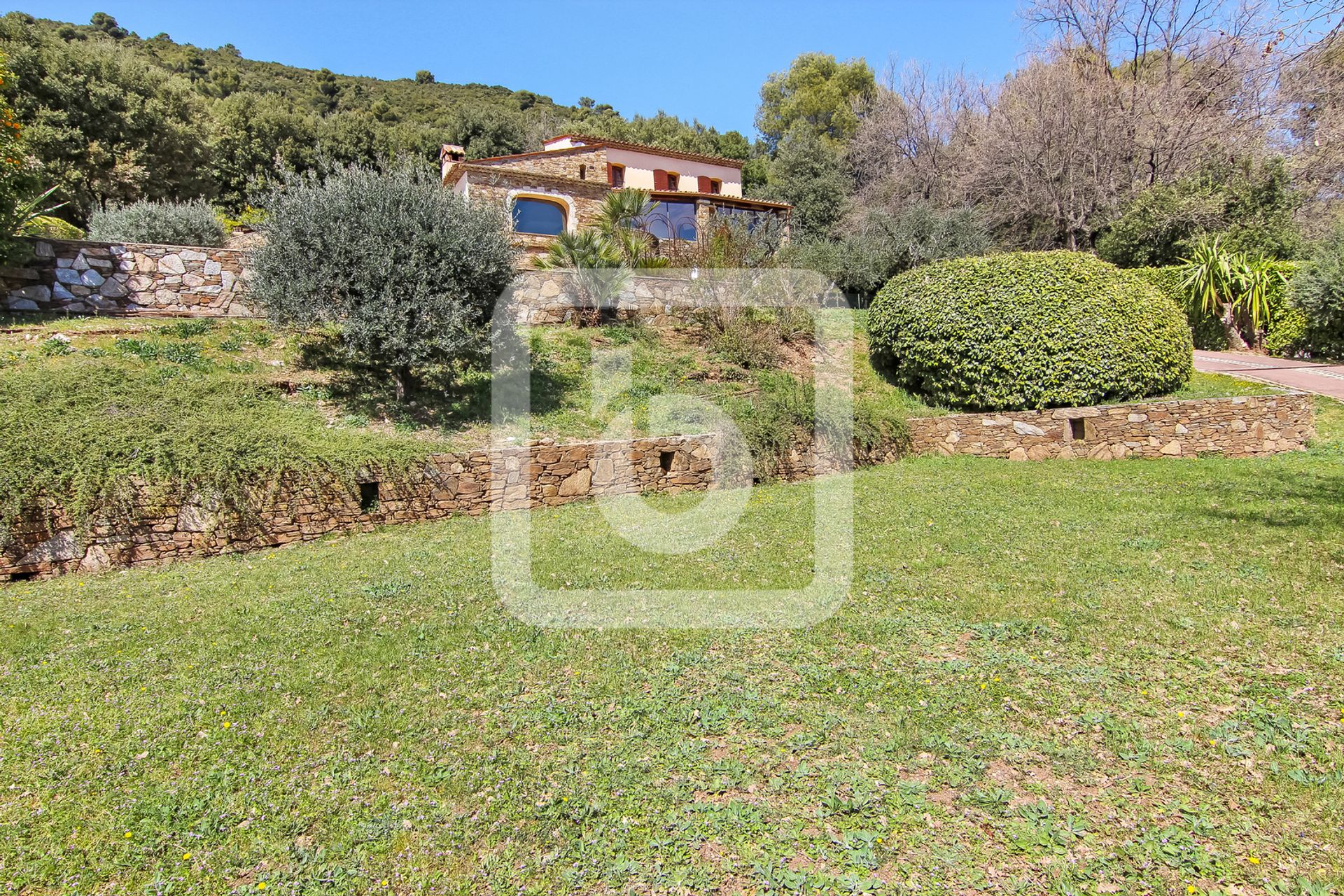 loger dans Le Tignet, Provence-Alpes-Cote D'azur 10050188