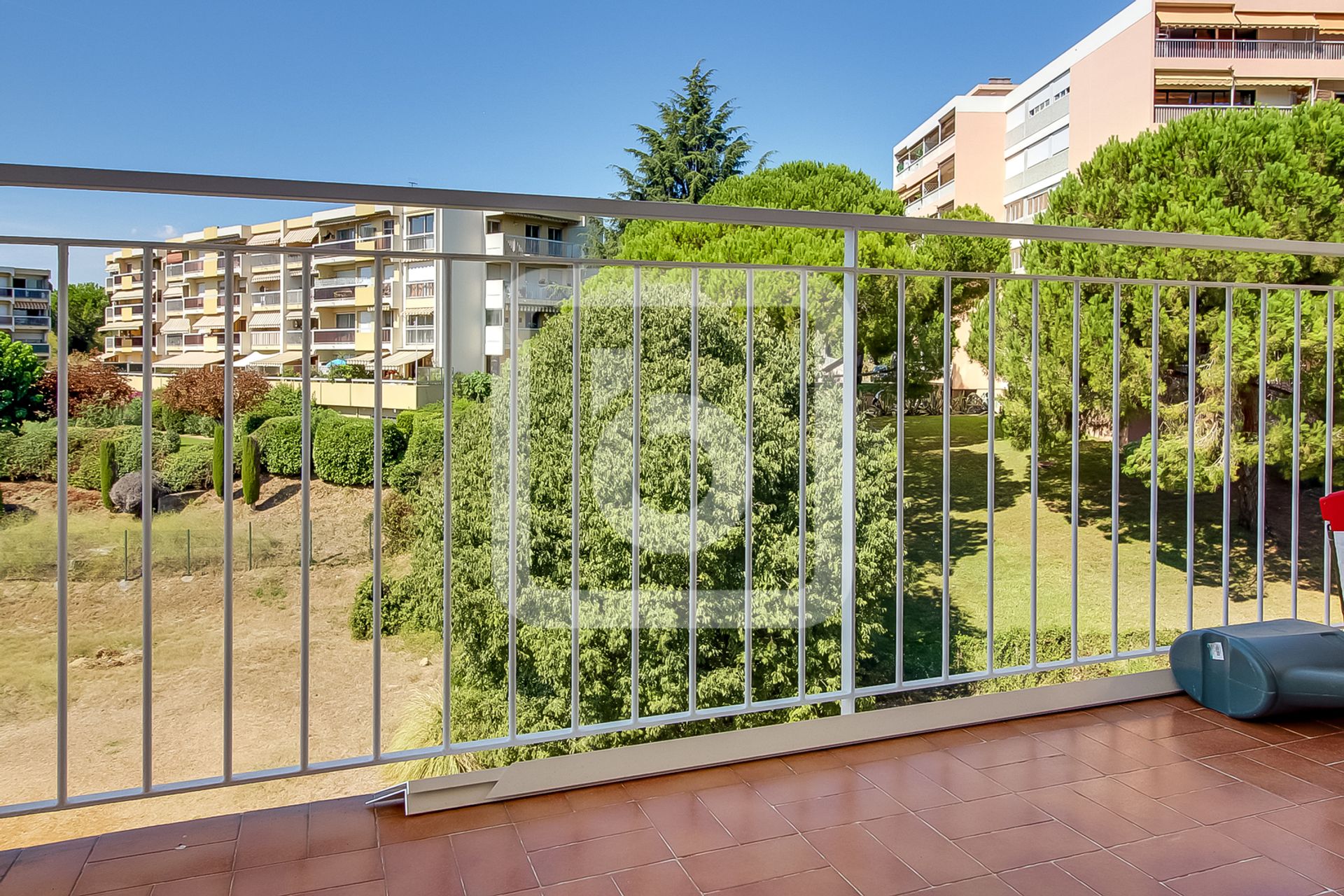 Condominium dans Antibes, Provence-Alpes-Cote D'azur 10050482