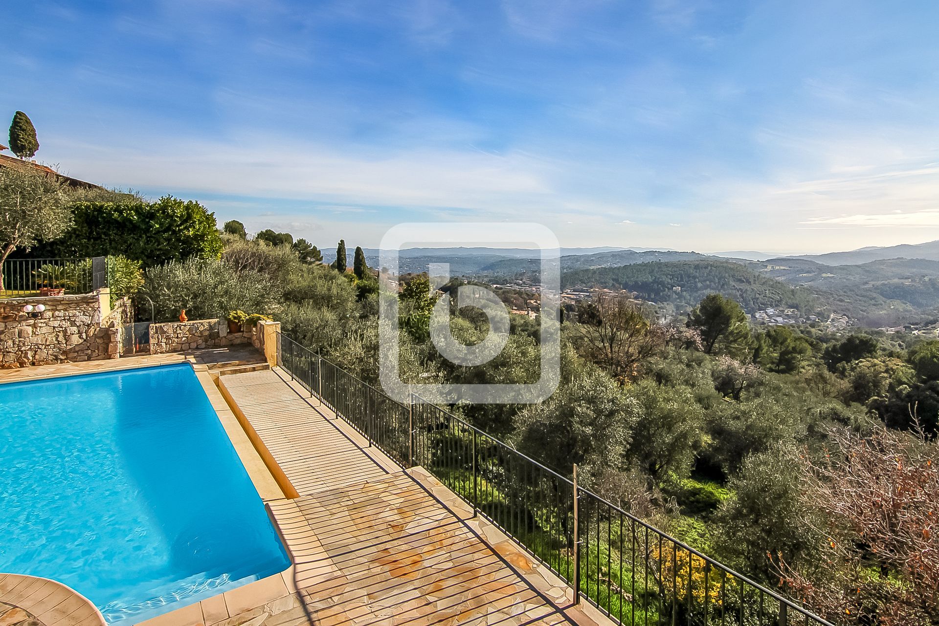 Huis in L'Istre, Provence-Alpes-Côte d'Azur 10050528