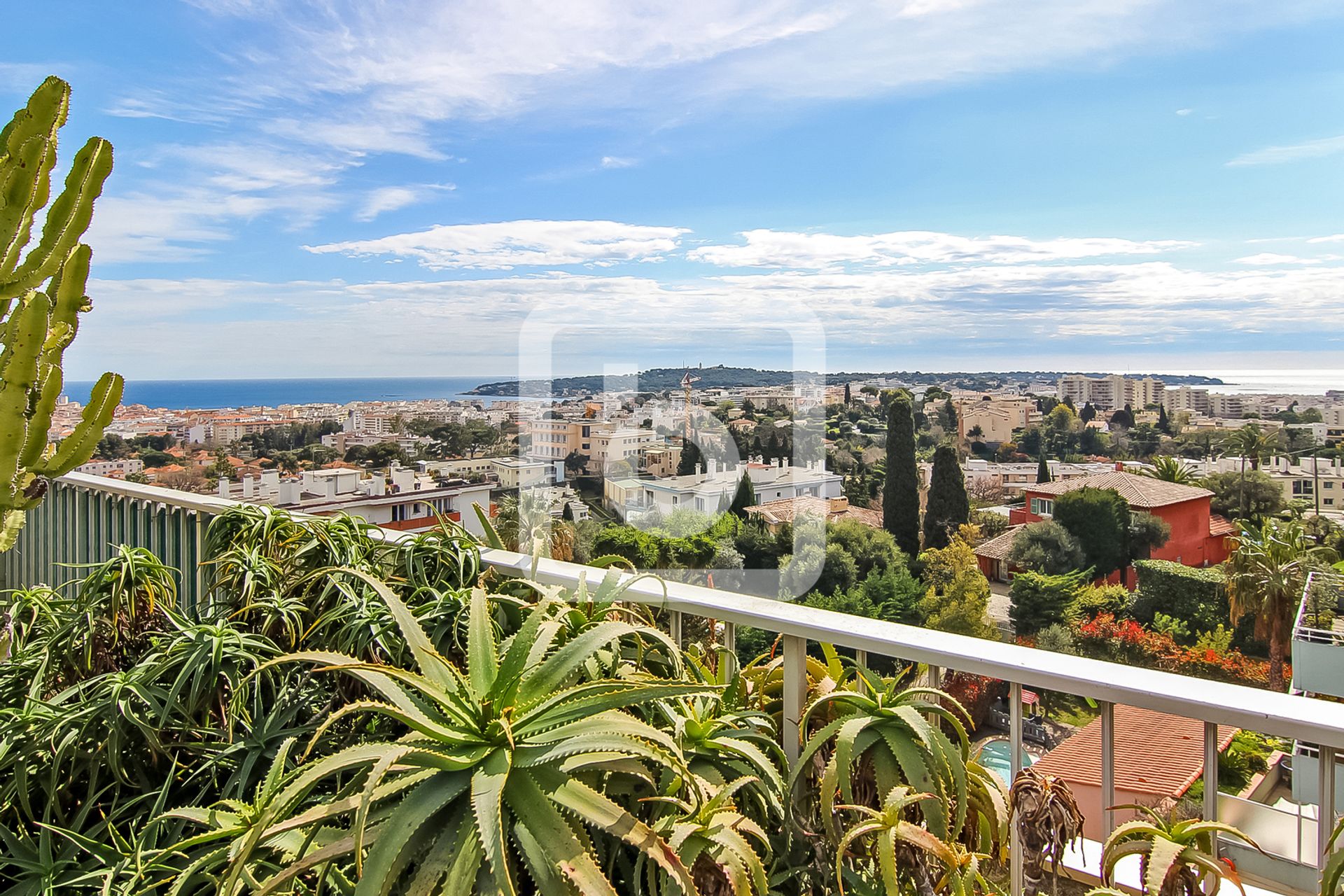 Condominio nel Plaine de la Brague, Provence-Alpes-Cote d'Azur 10050532