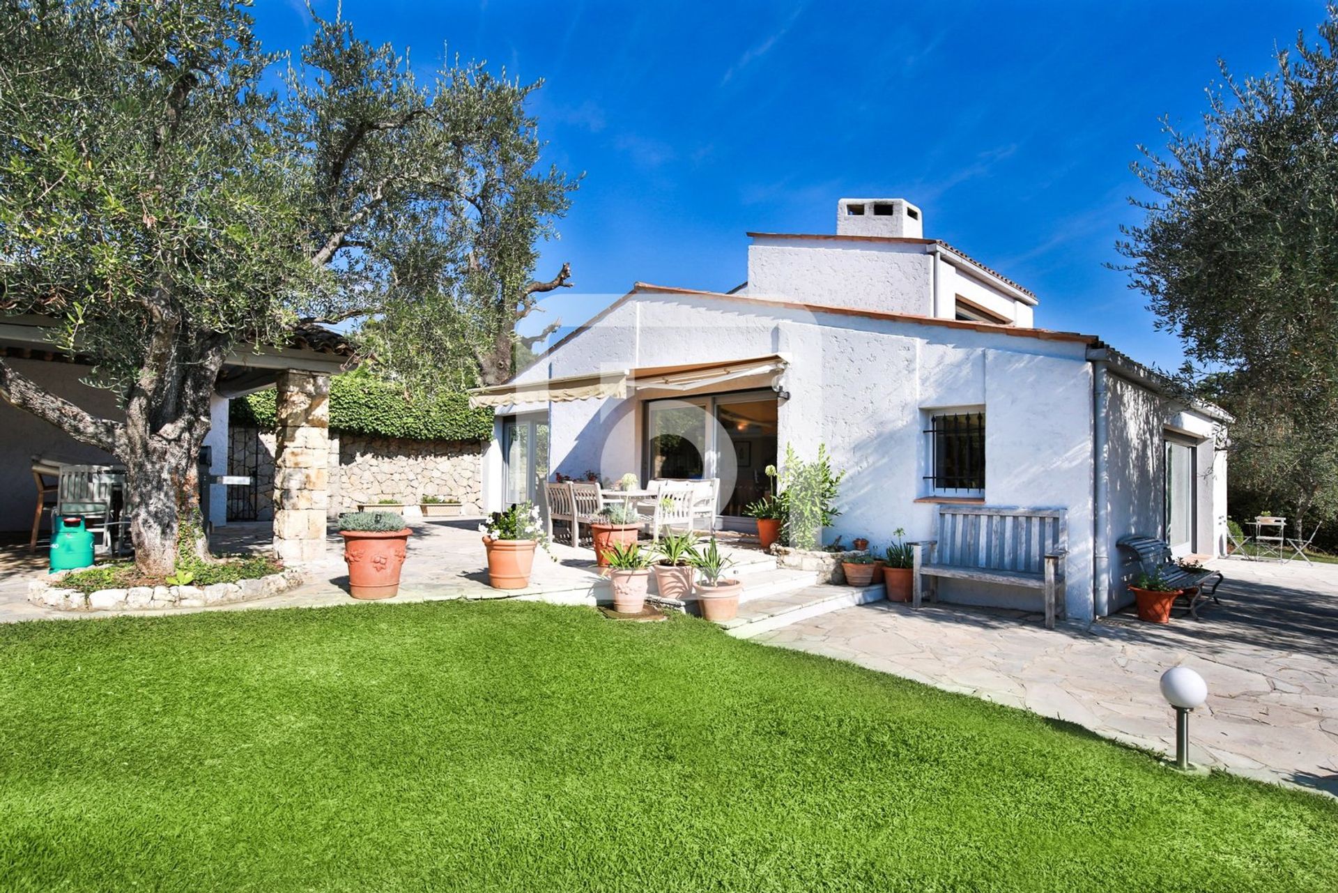 Casa nel Chateauneuf-Grasse, Provenza-Alpi-Costa Azzurra 10050630