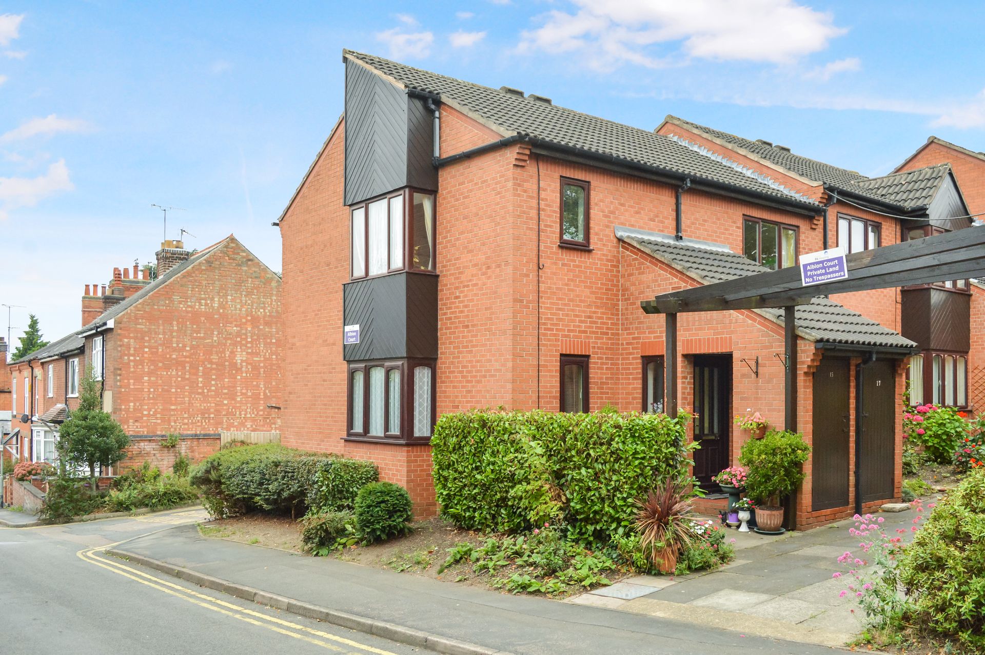 Condominium in Oadby, Leicestershire 10050776