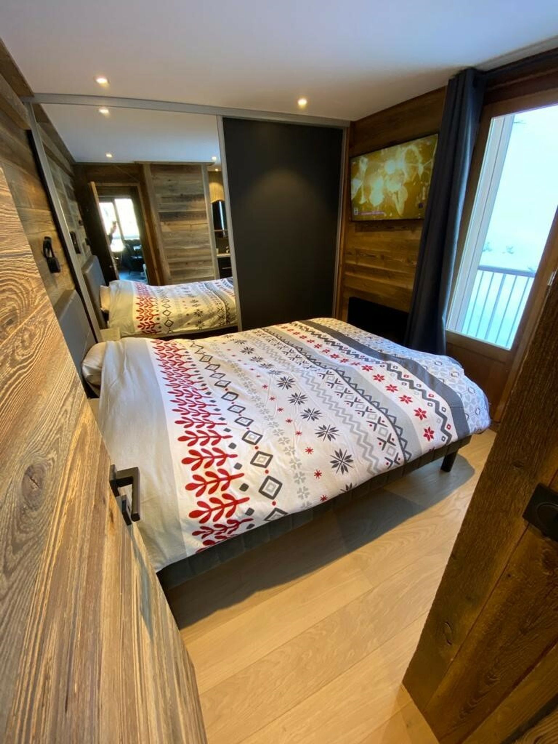 Condominium in Courchevel Moriond, Rhone-Alpes 10051695