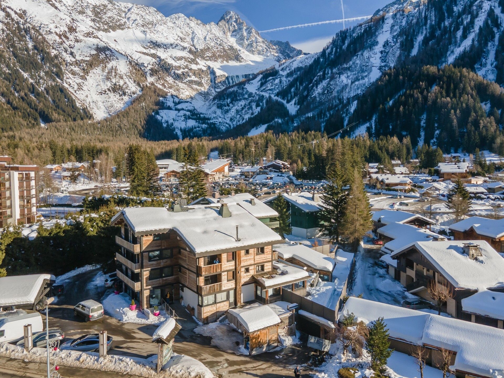 सम्मिलित में Chamonix, Rhone-Alpes 10051977