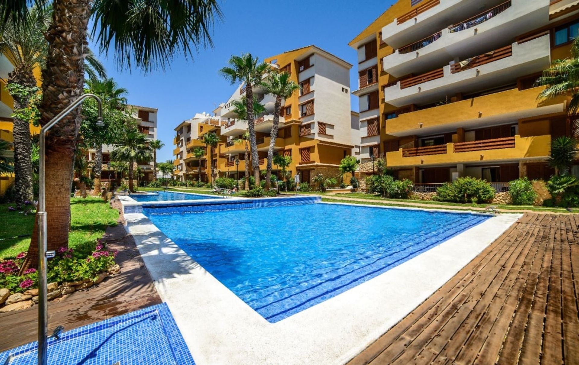 Condominio en Punta Prima, Costa Blanca 10052321