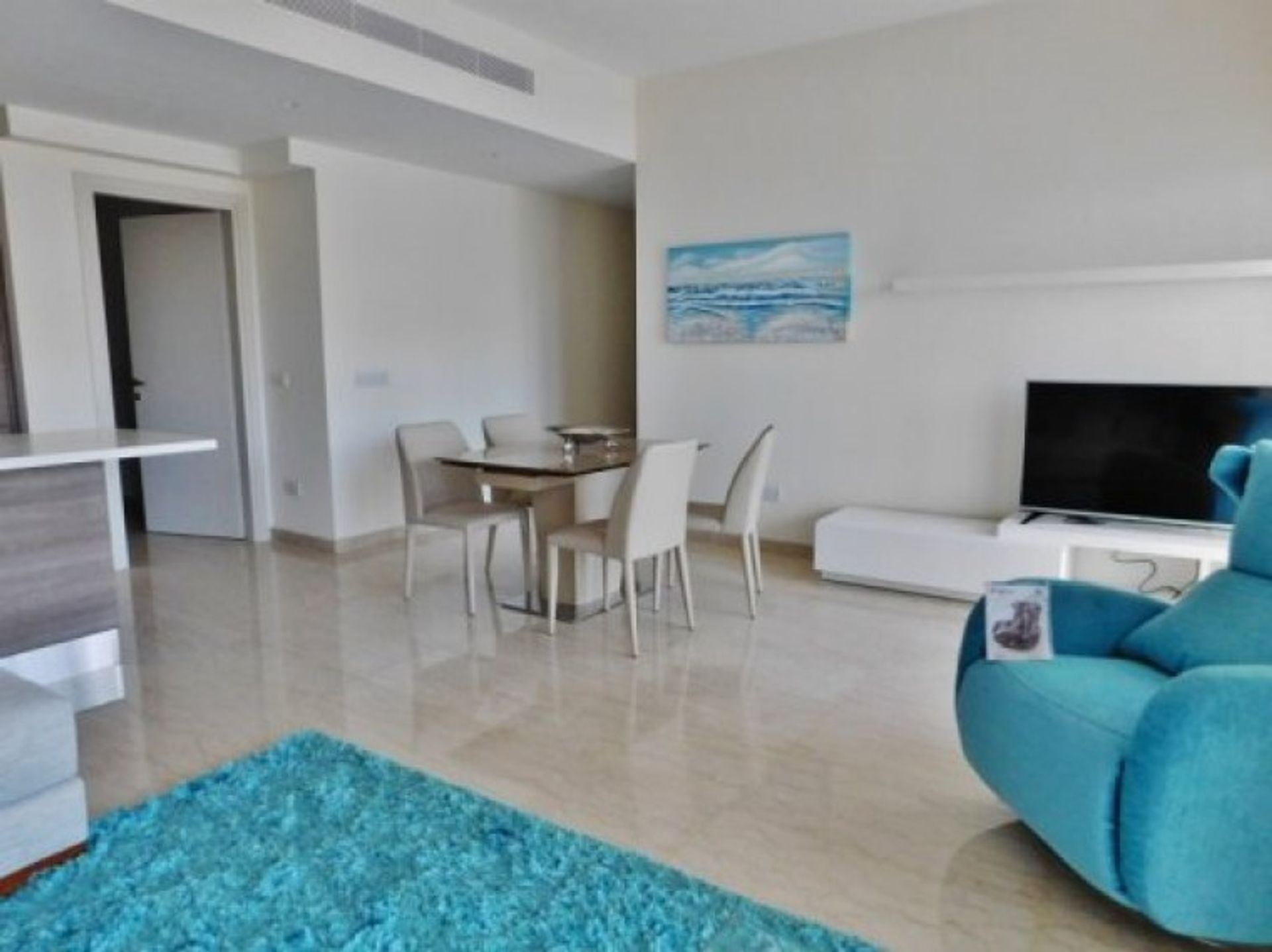 Condominium in Limassol, Lemesos 10052606